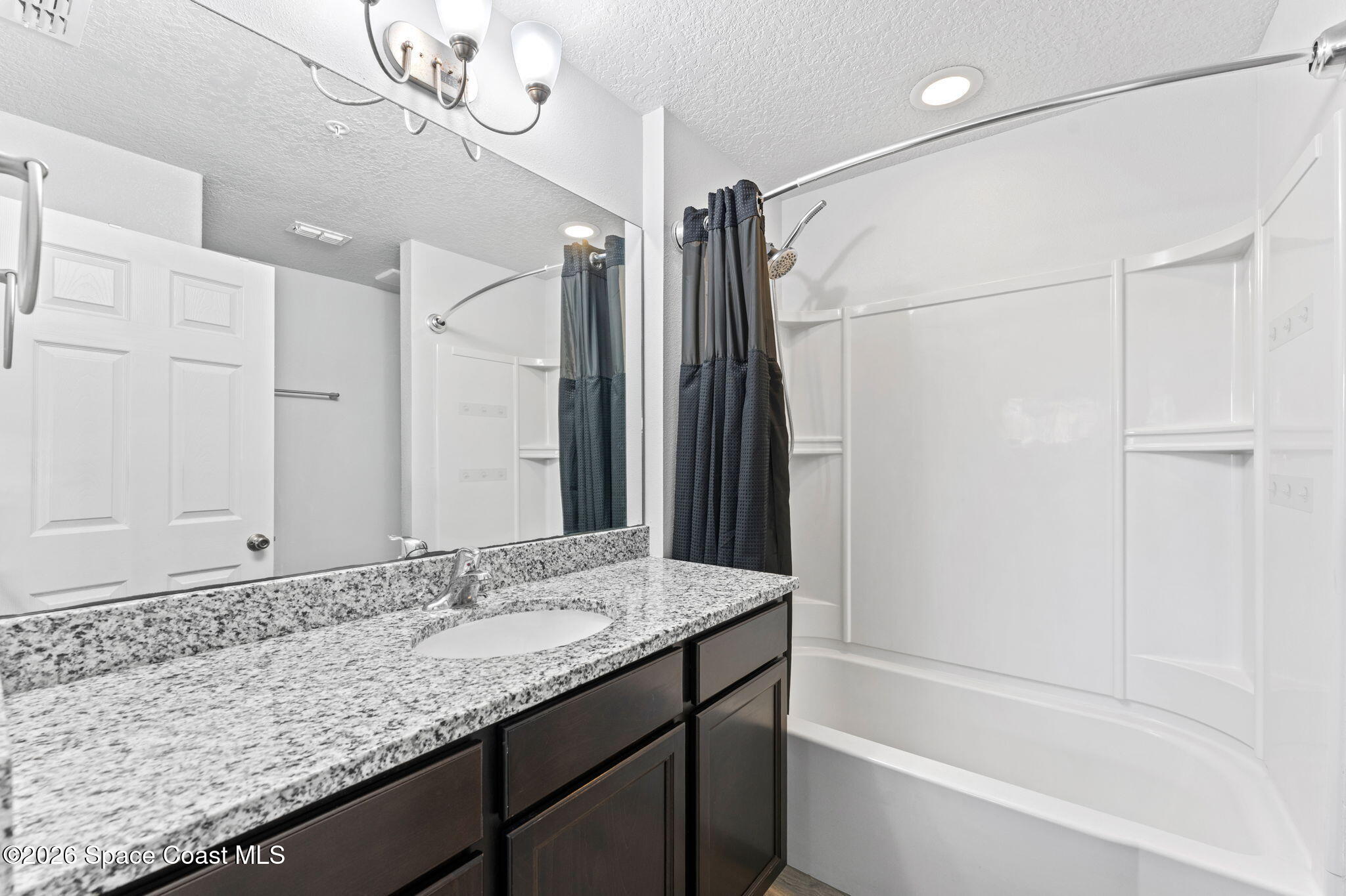 1415 Lara Circle 106