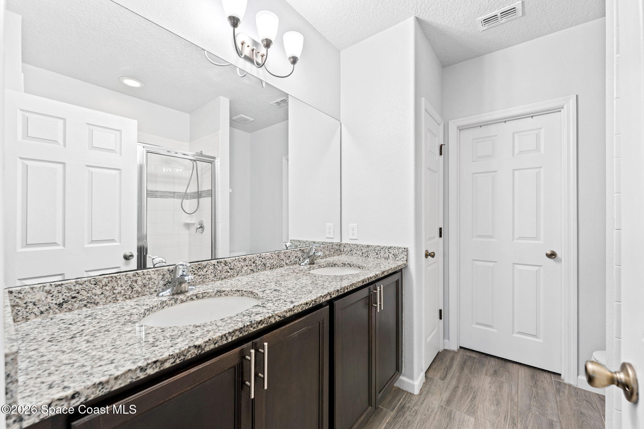 1415 Lara Circle 106