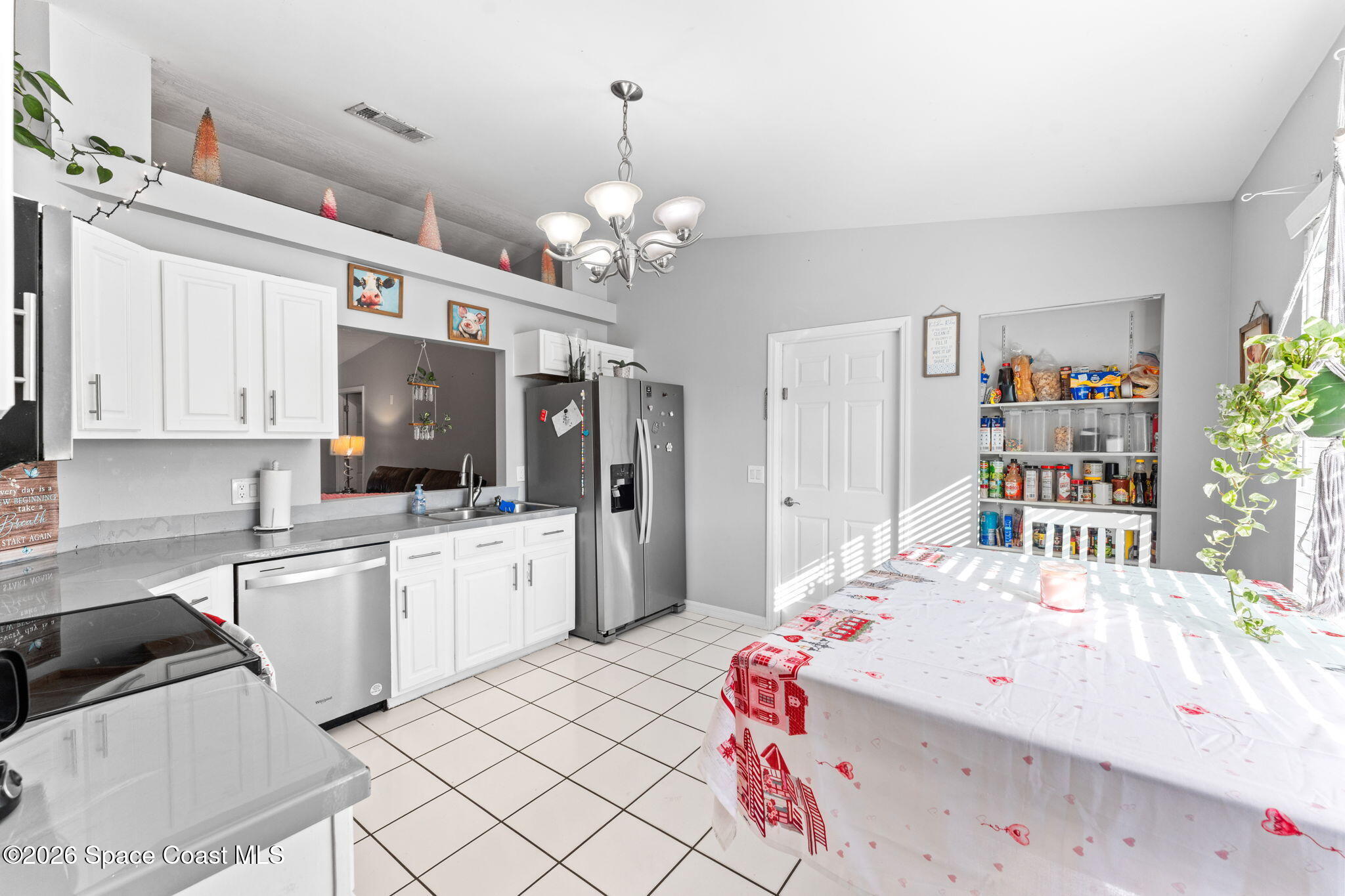 1567 Heartwellville Street NW