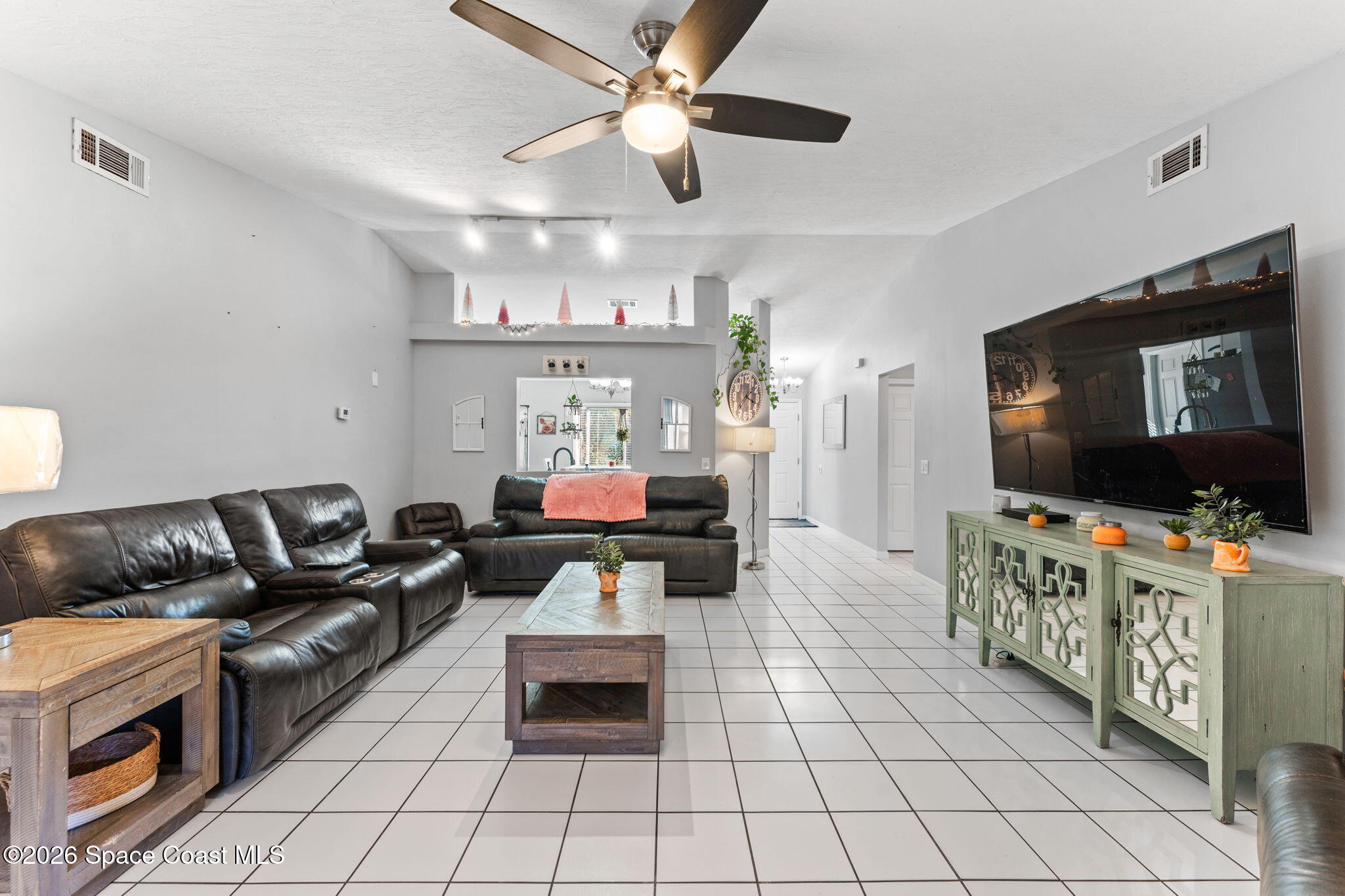 1567 Heartwellville Street NW