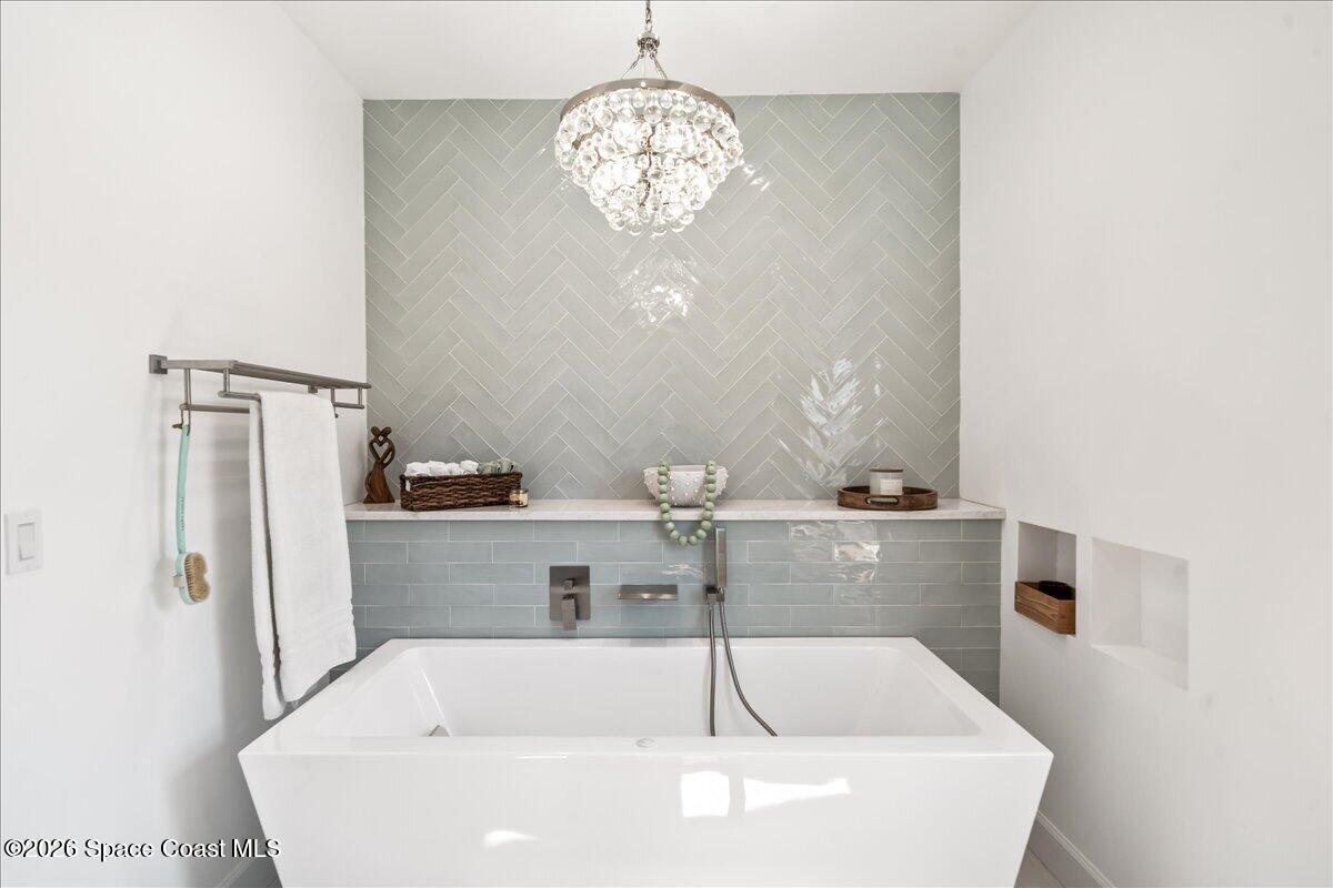 4737 S Tropical Trail