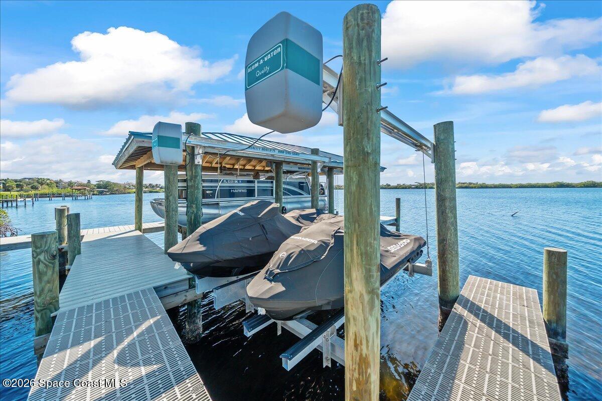 4737 S Tropical Trail