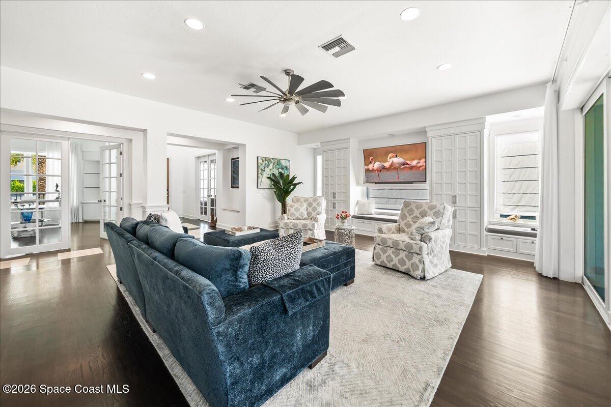 4737 S Tropical Trail