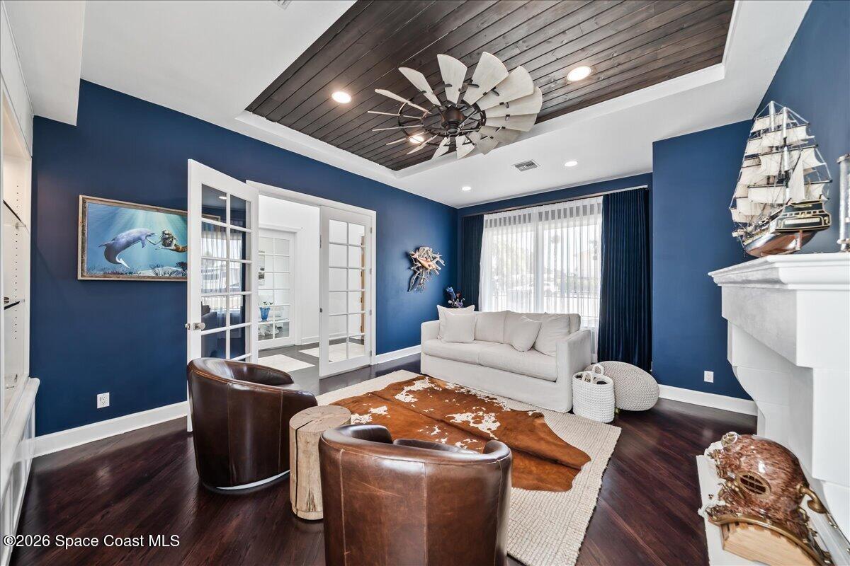 4737 S Tropical Trail