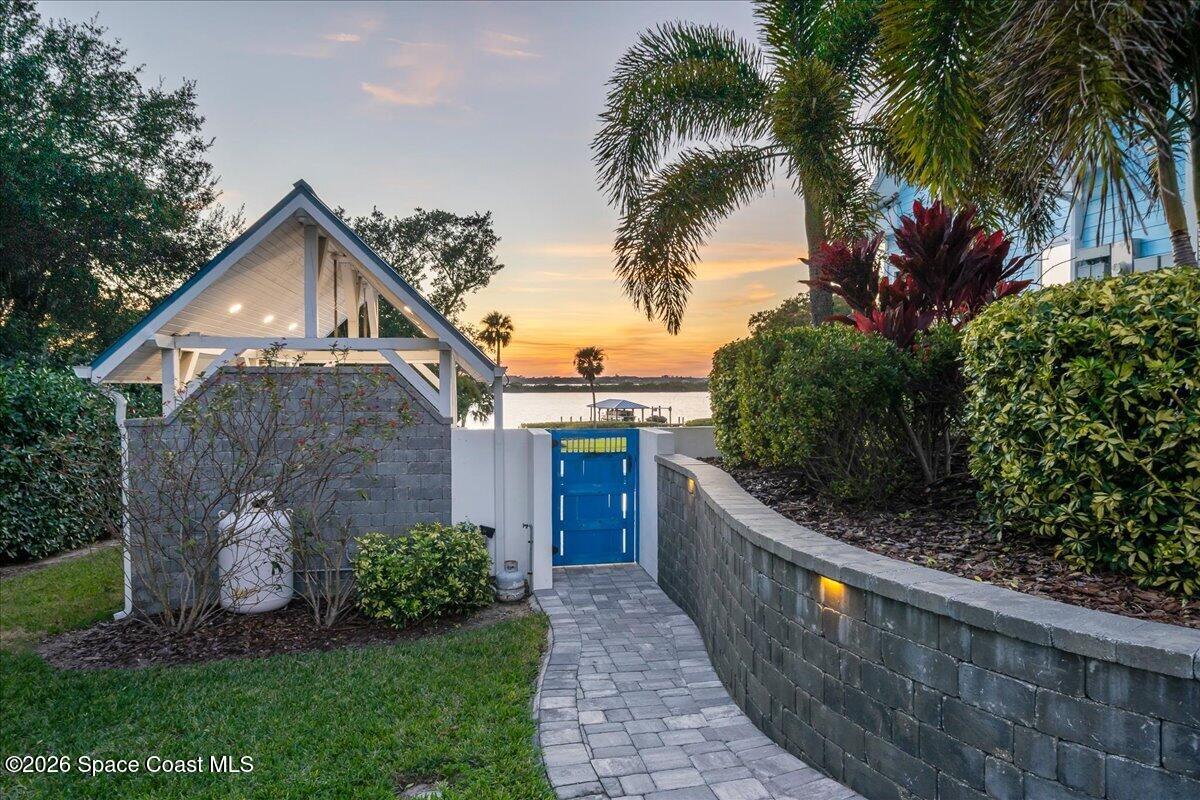 4737 S Tropical Trail