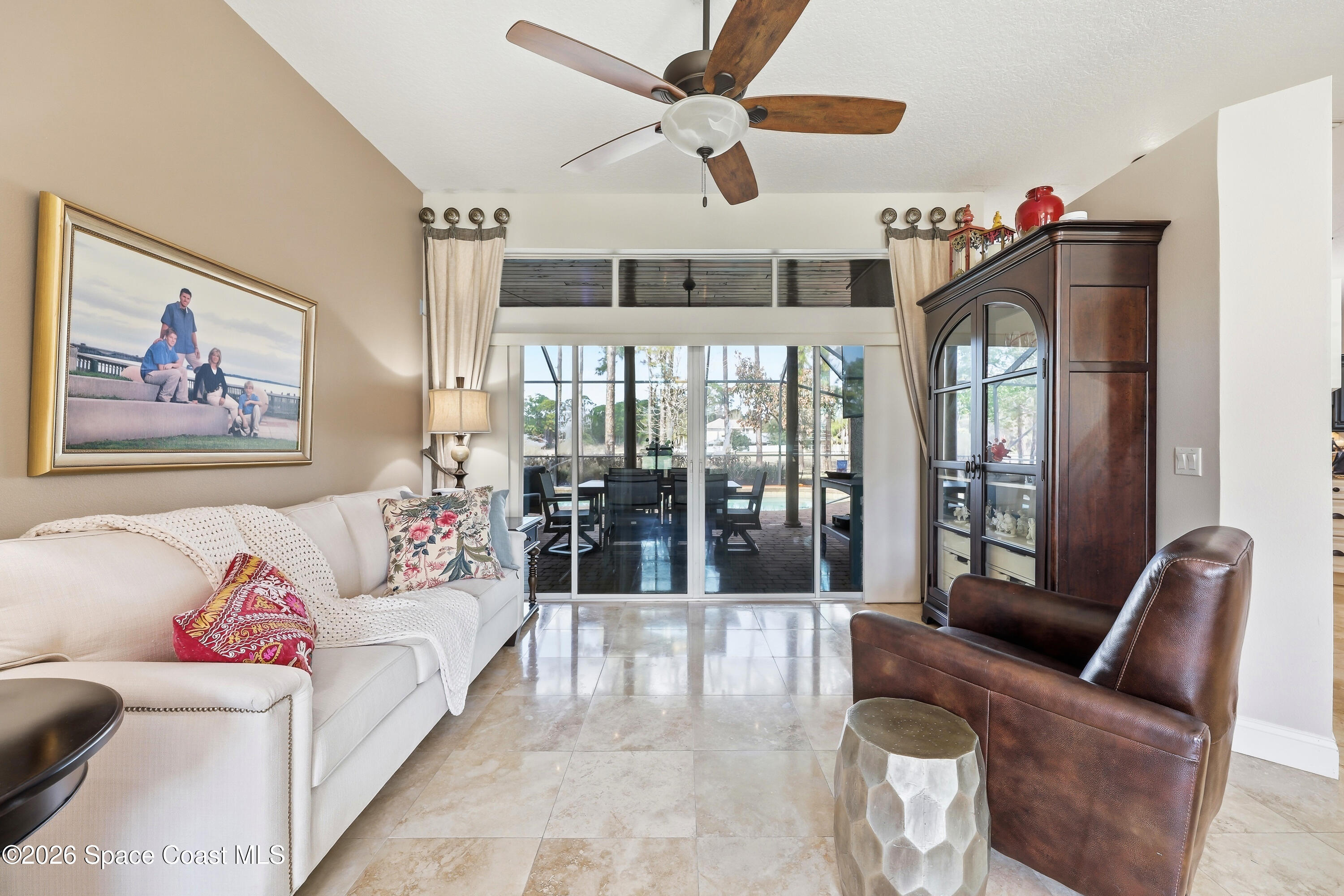 4762 Longbow Drive