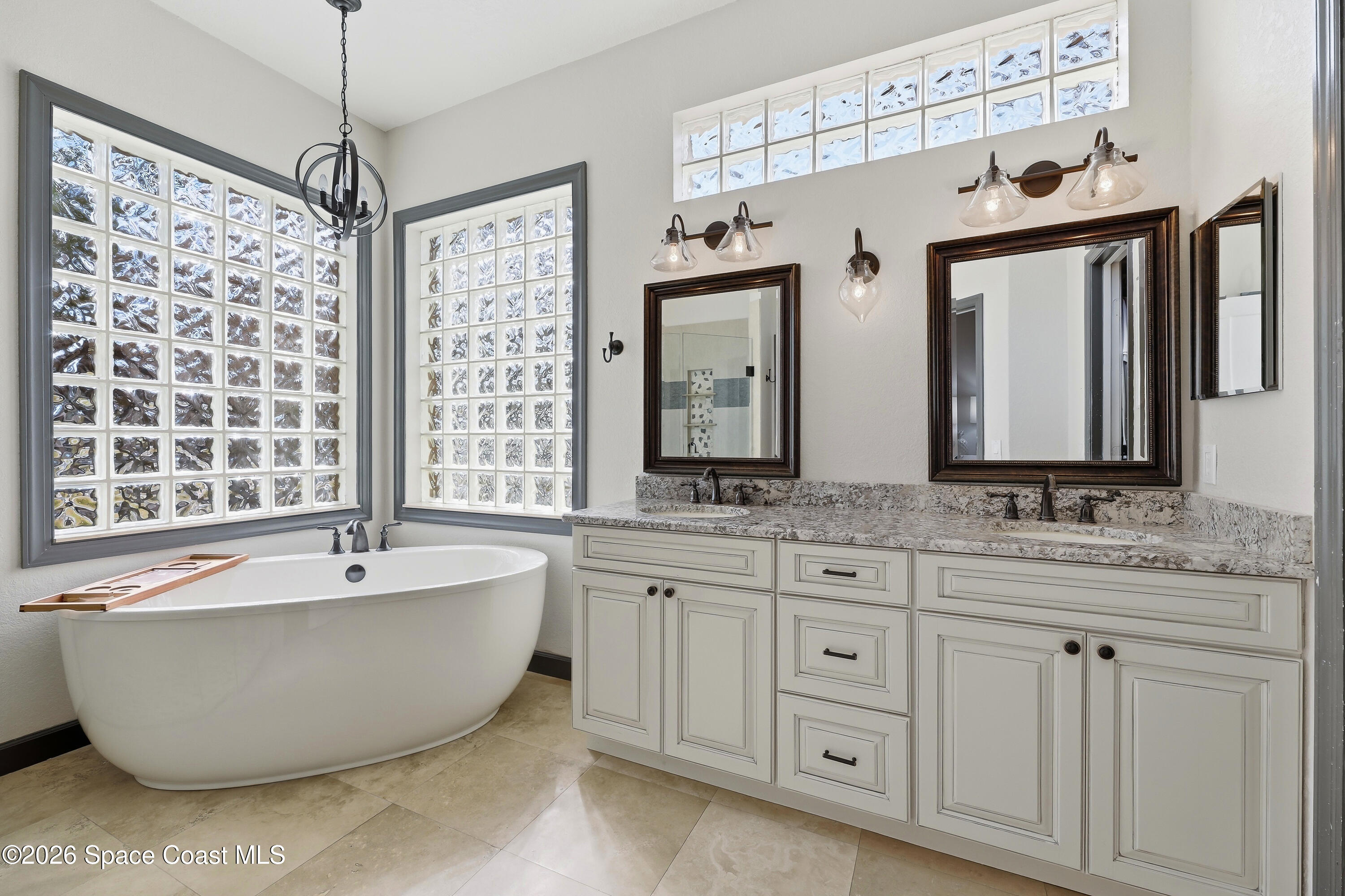 4762 Longbow Drive
