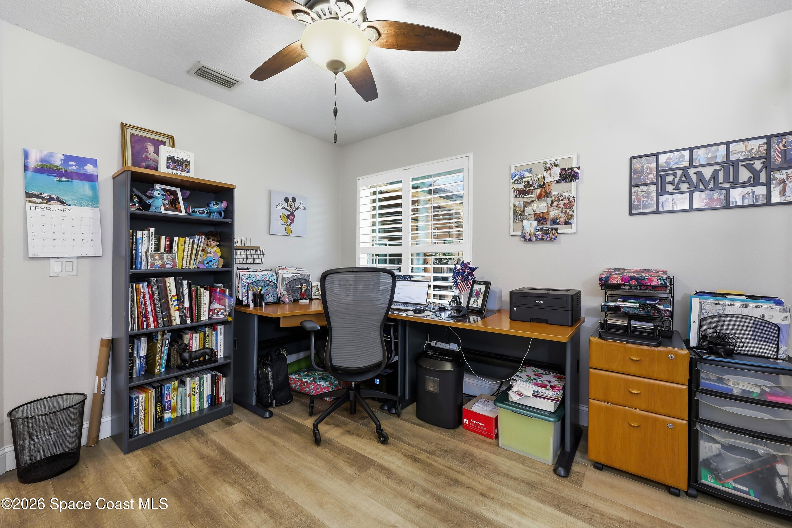 4762 Longbow Drive