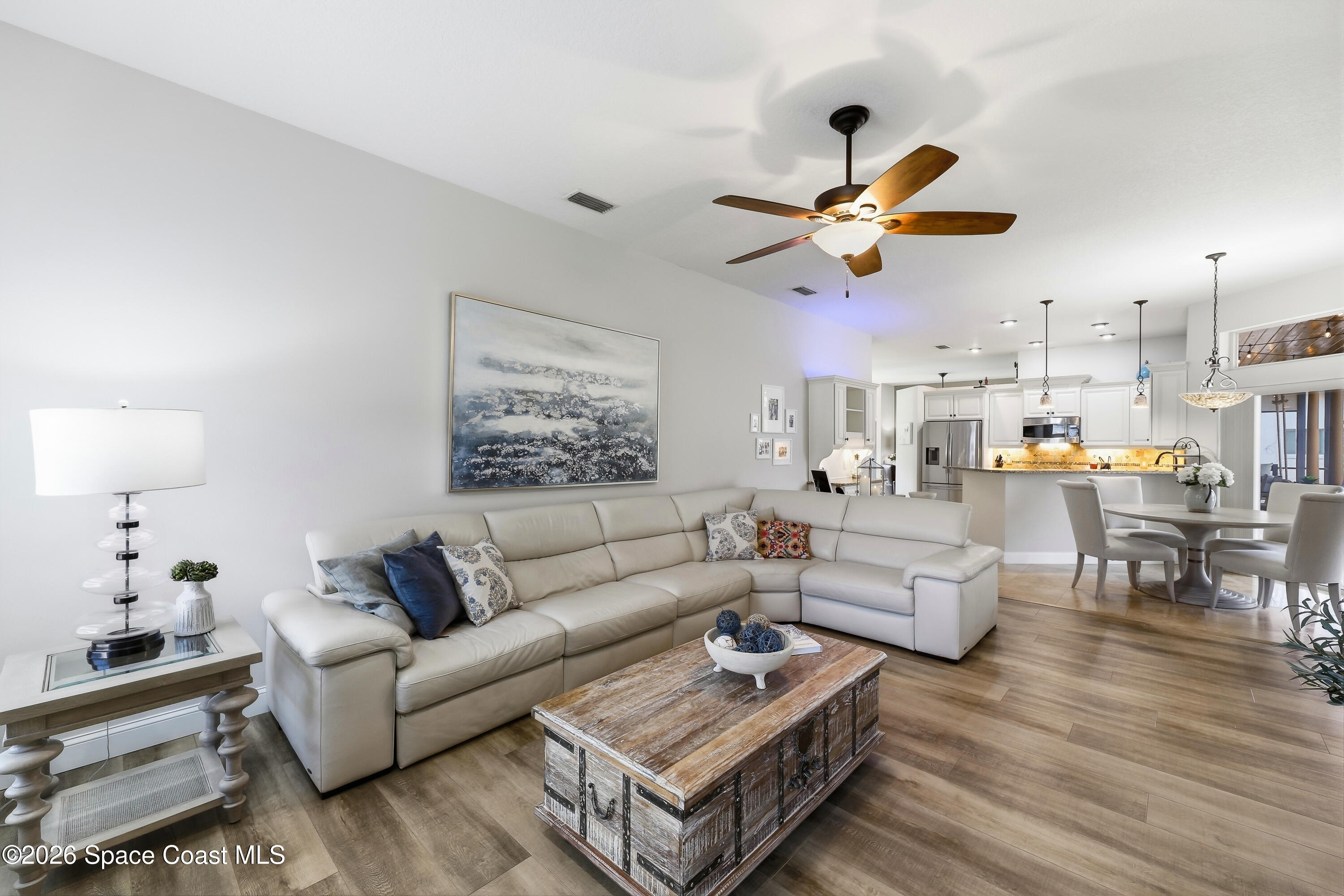 4762 Longbow Drive