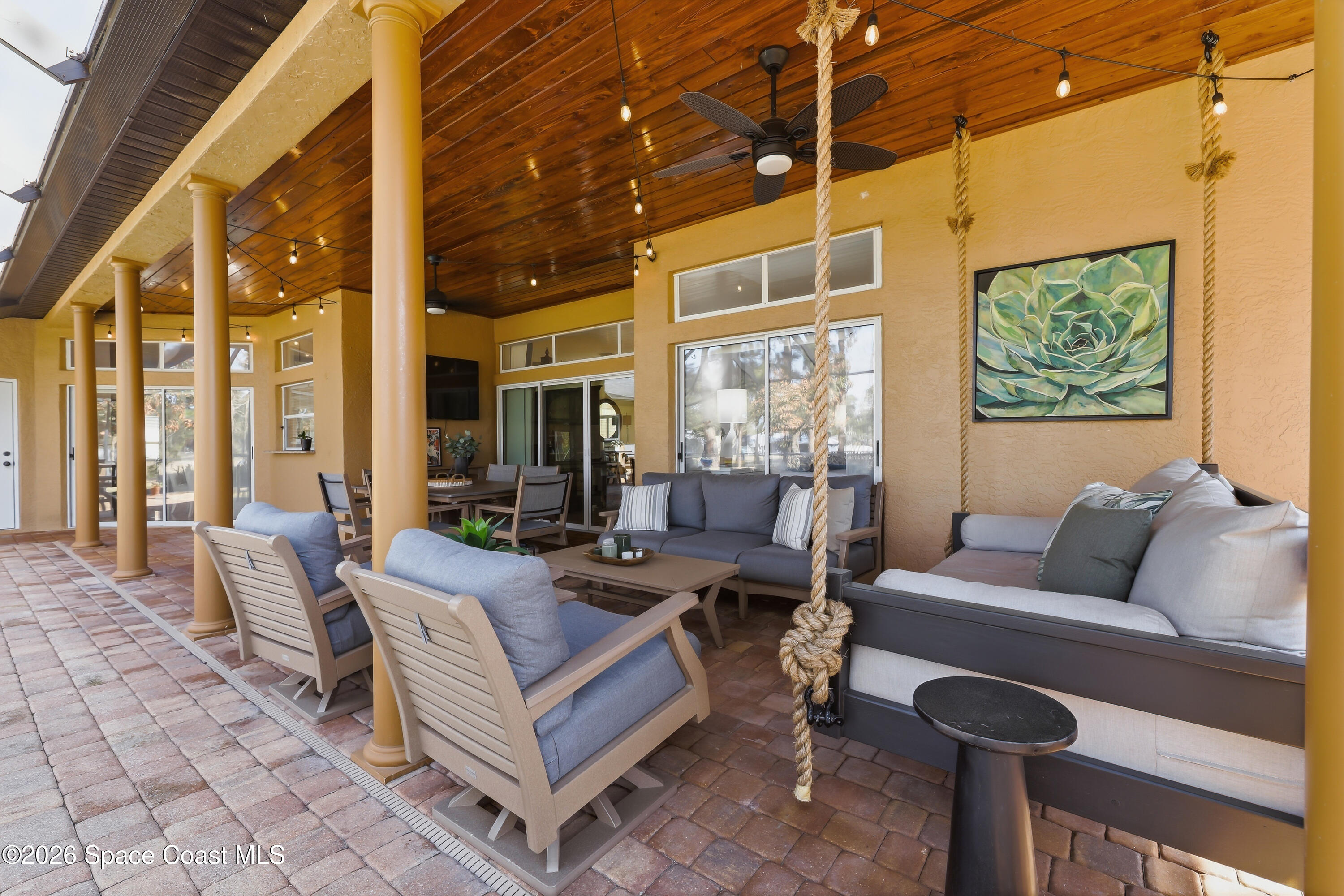 4762 Longbow Drive