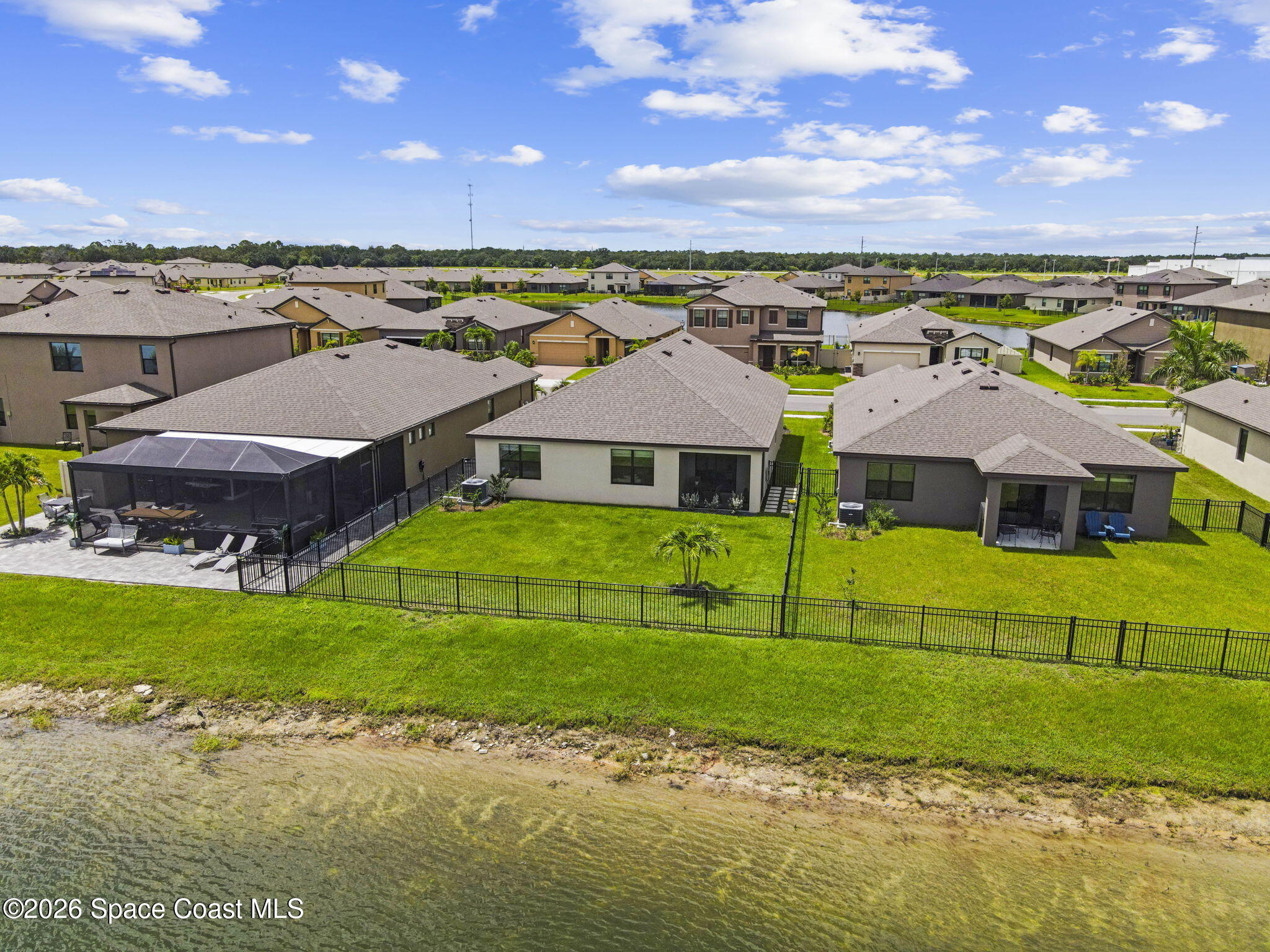 1893 Capital Drive SE