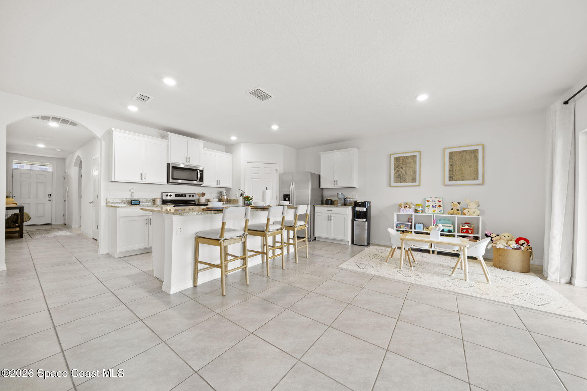 1893 Capital Drive SE