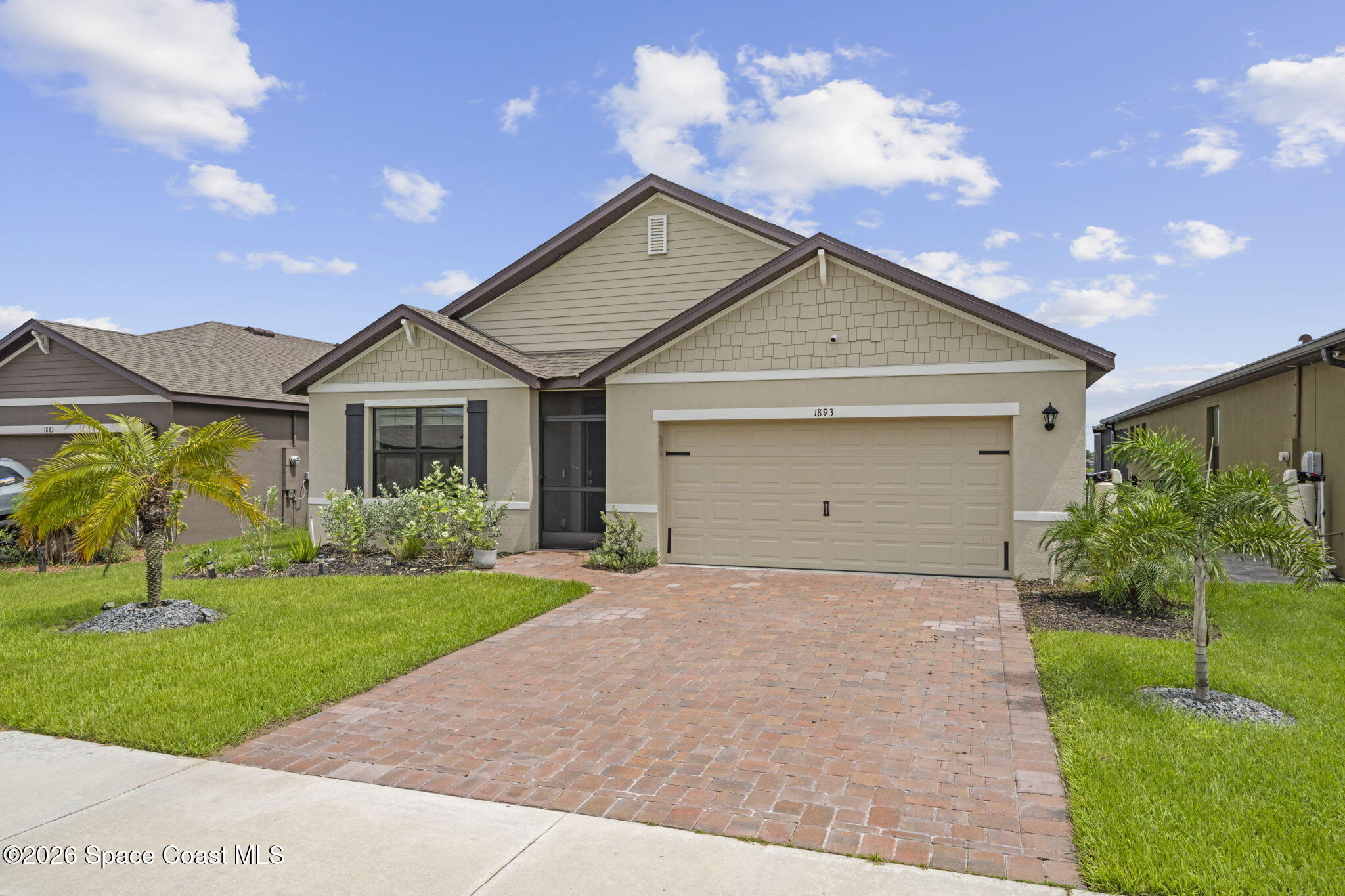 1893 Capital Drive SE