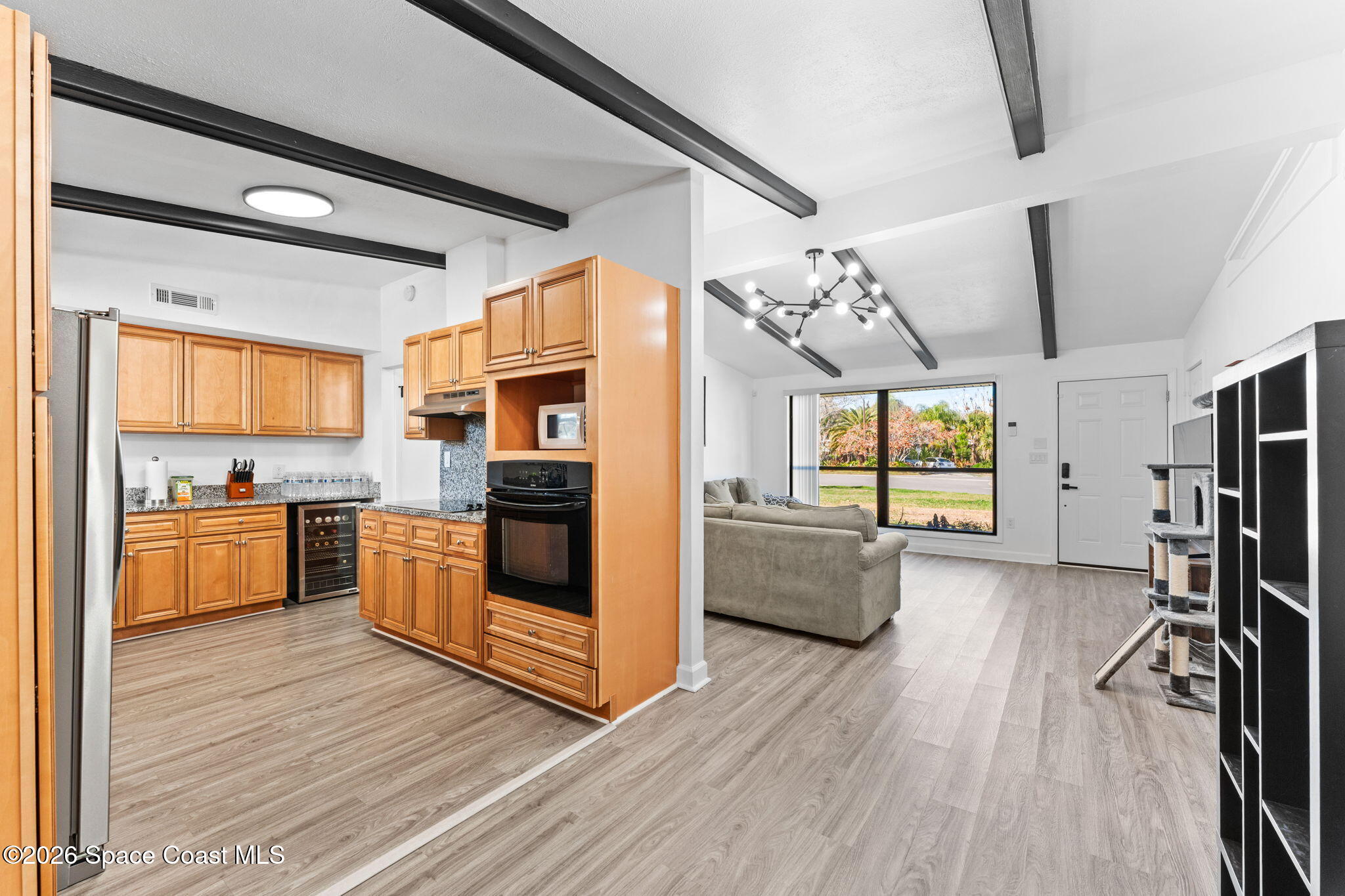 1056 Noreen Boulevard