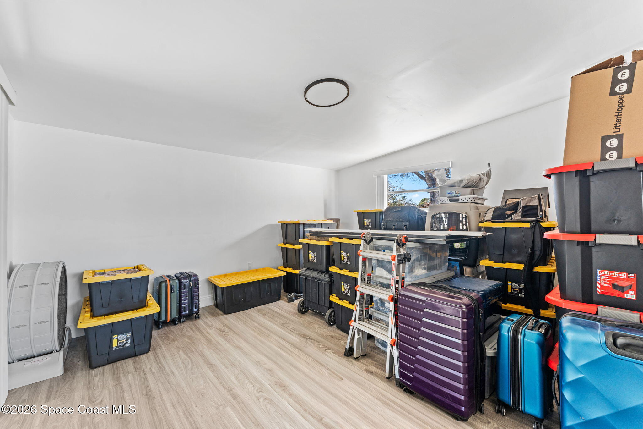 1056 Noreen Boulevard