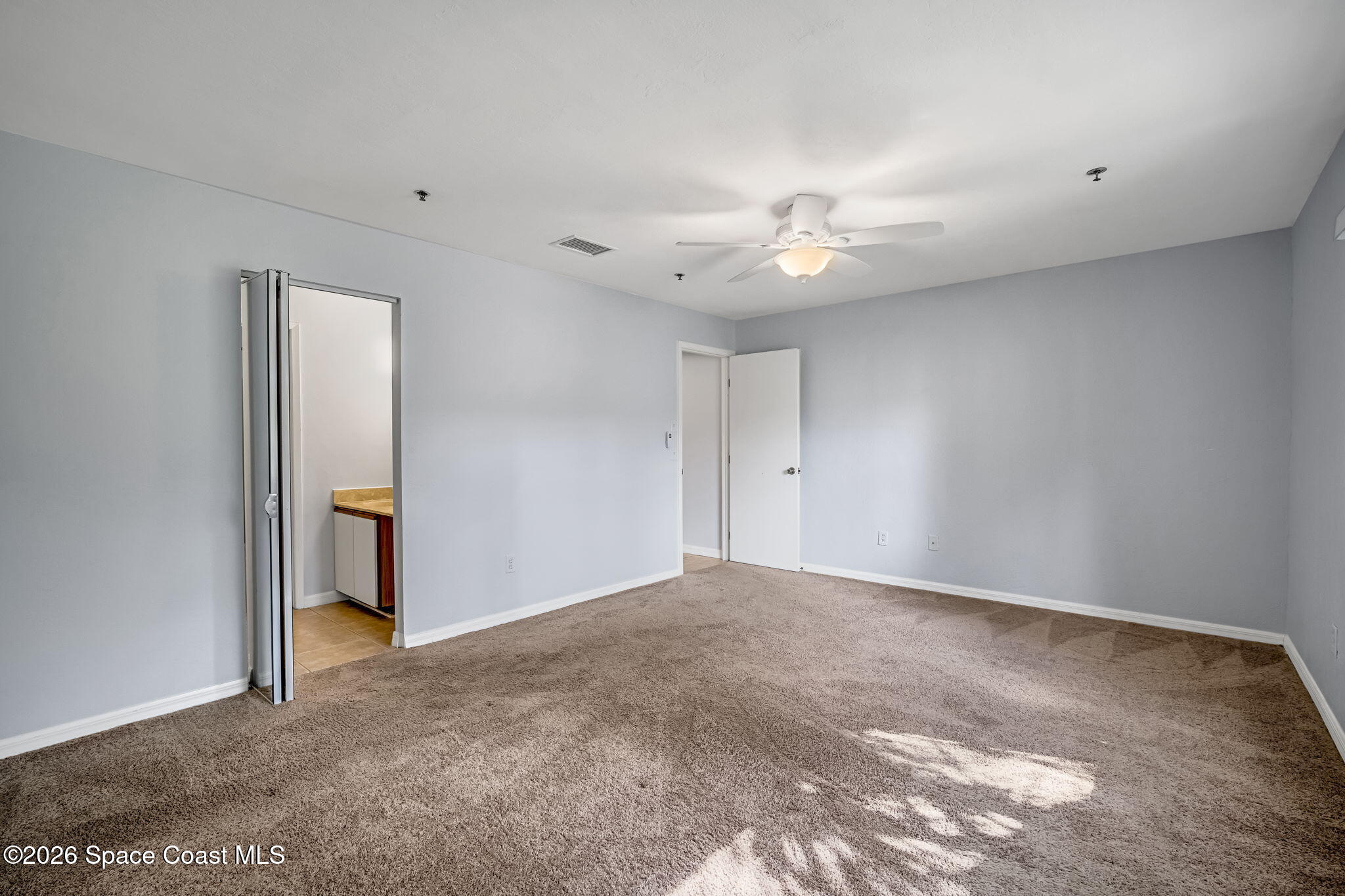 7815 Maplewood Drive 701