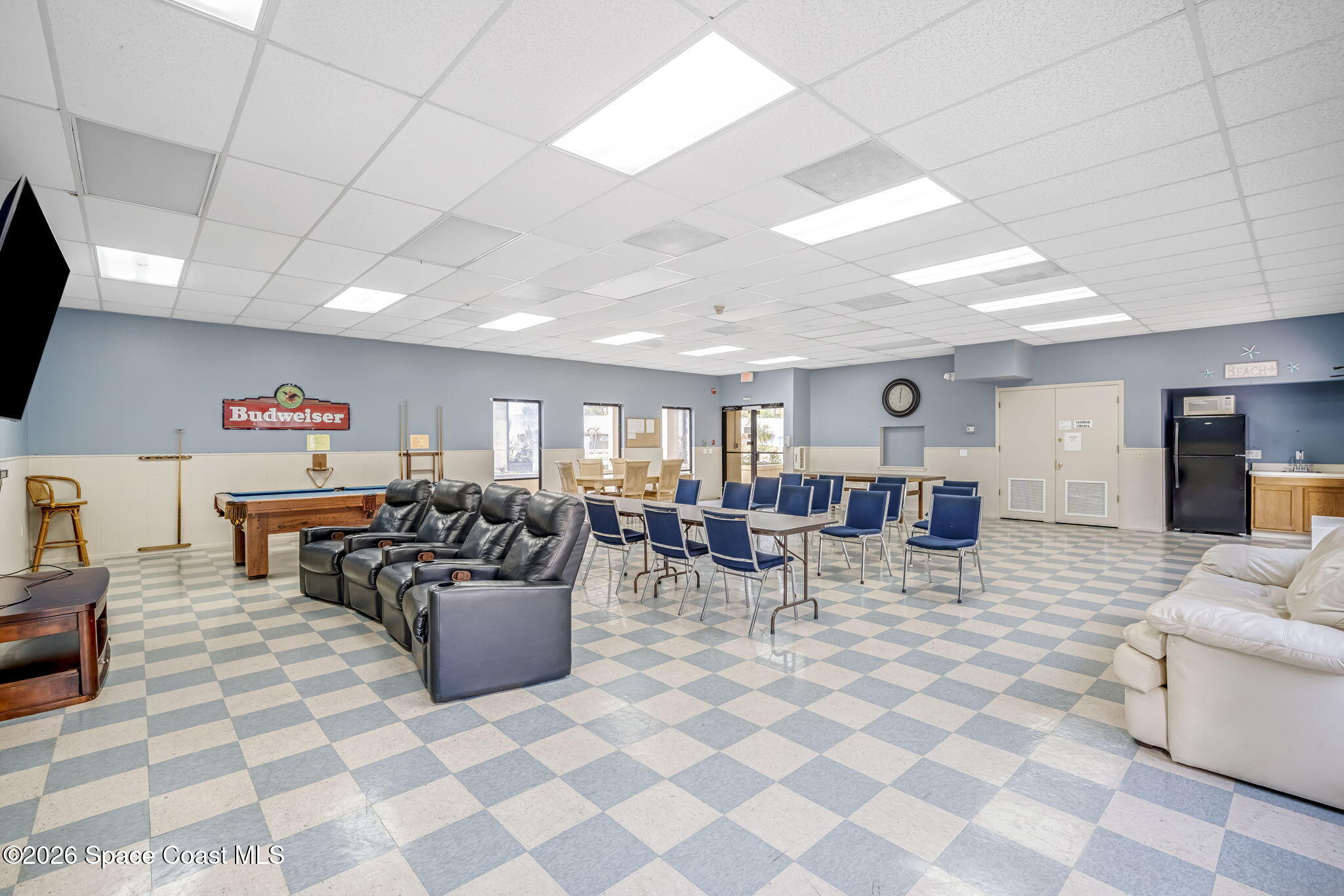 7815 Maplewood Drive 701