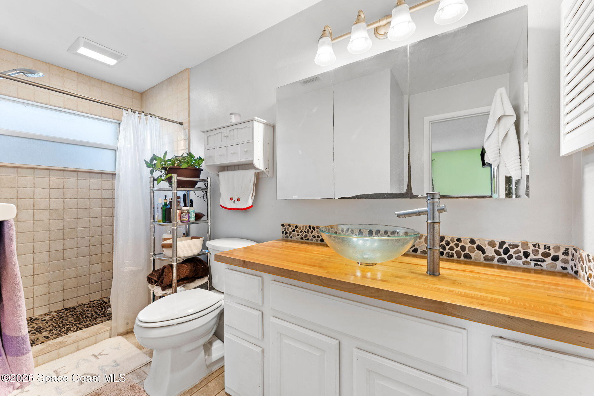 2047 Barracuda Avenue