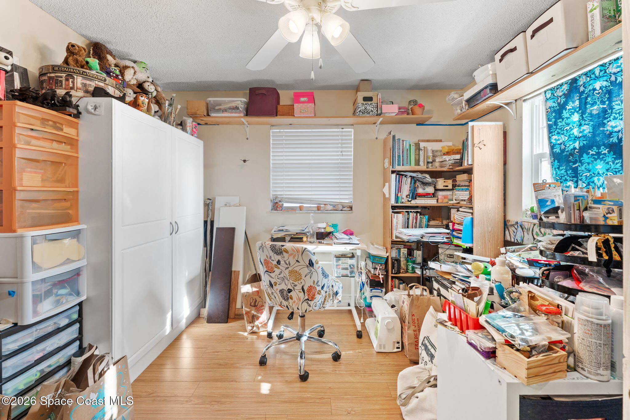 2047 Barracuda Avenue