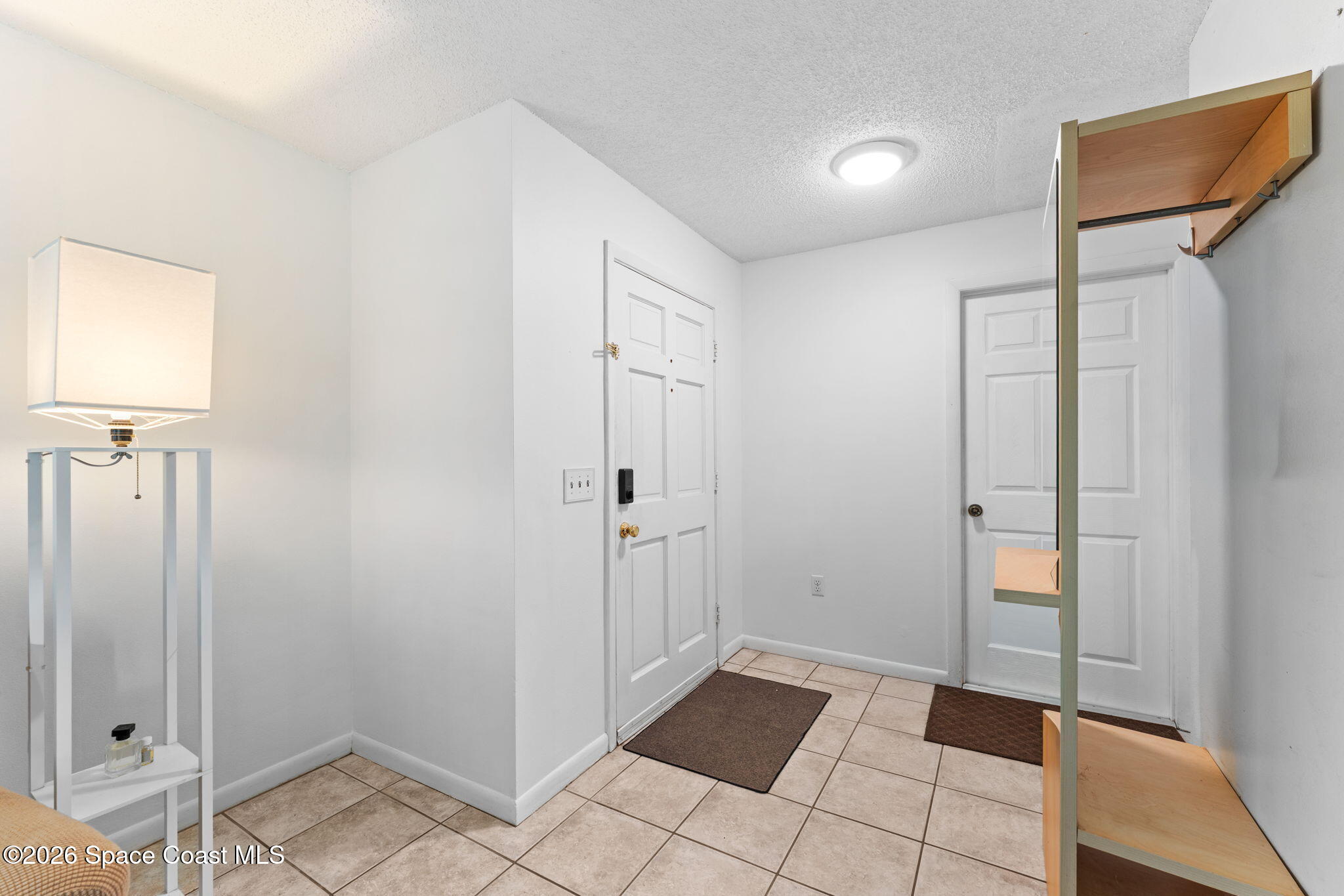 2047 Barracuda Avenue