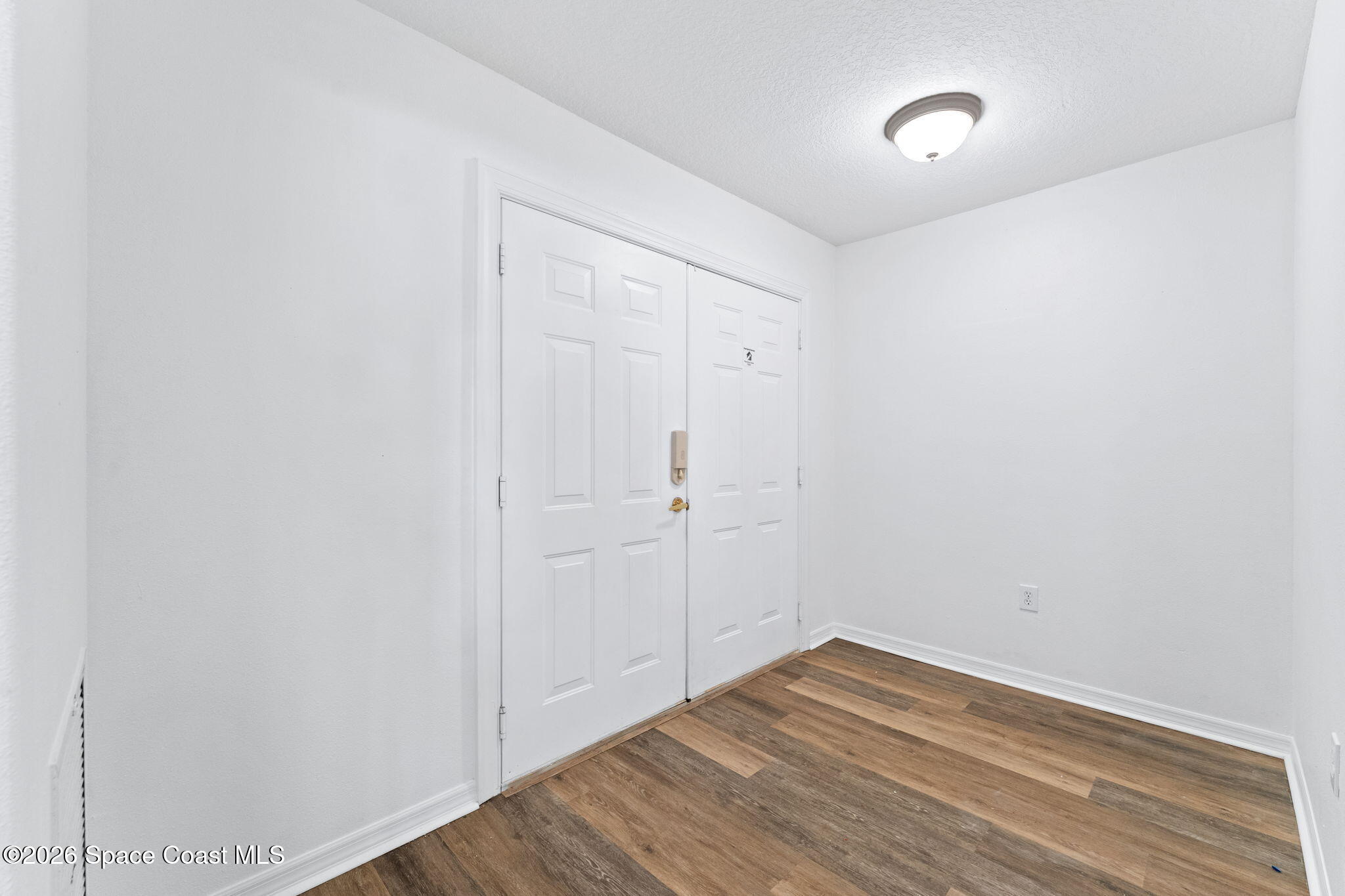 8935 Puerto Del Rio Drive 7501