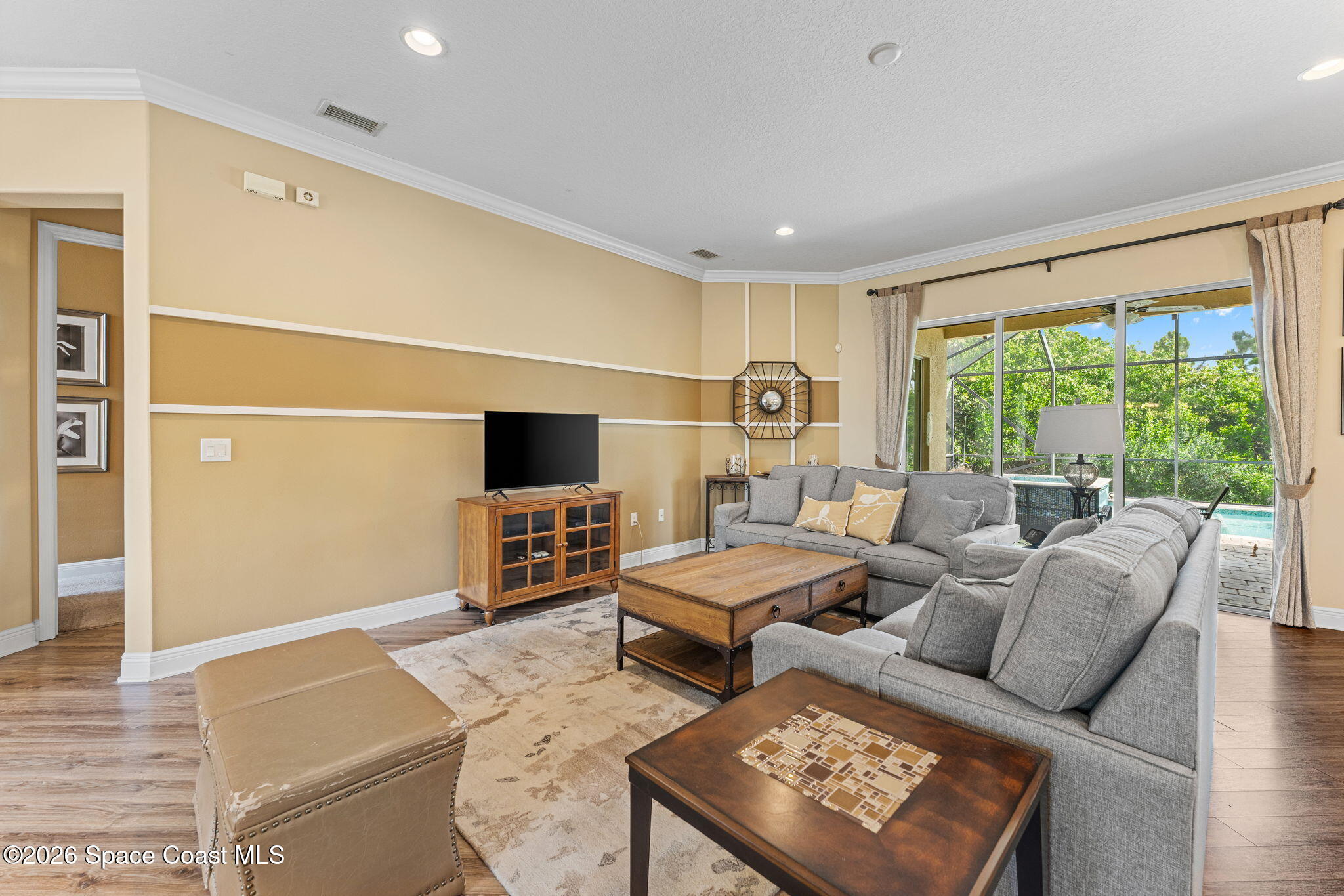 2800 Jolena Drive