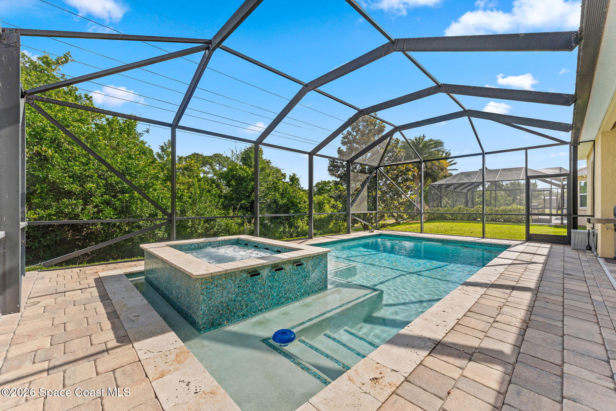 2800 Jolena Drive