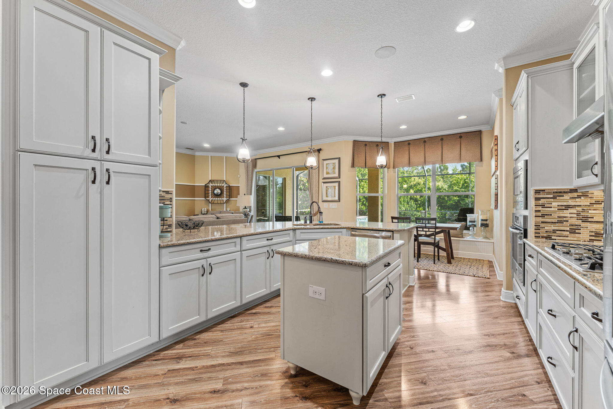 2800 Jolena Drive