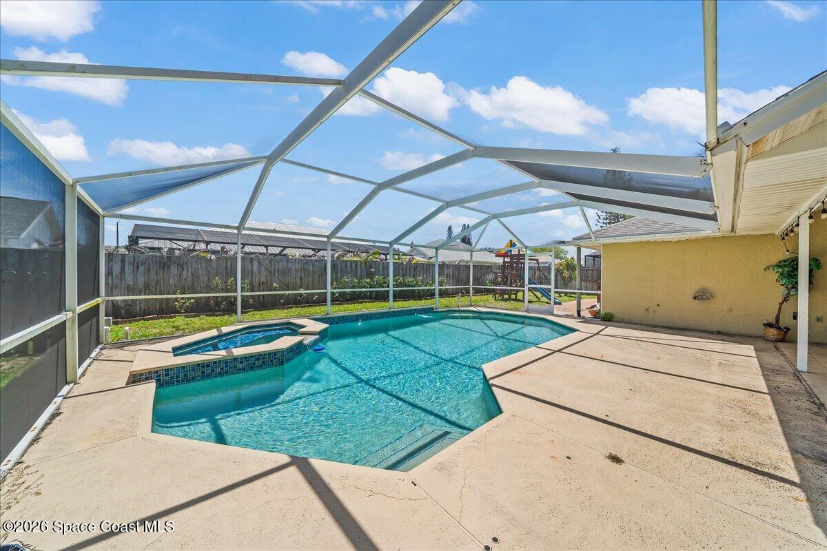 1815 Arbor Drive
