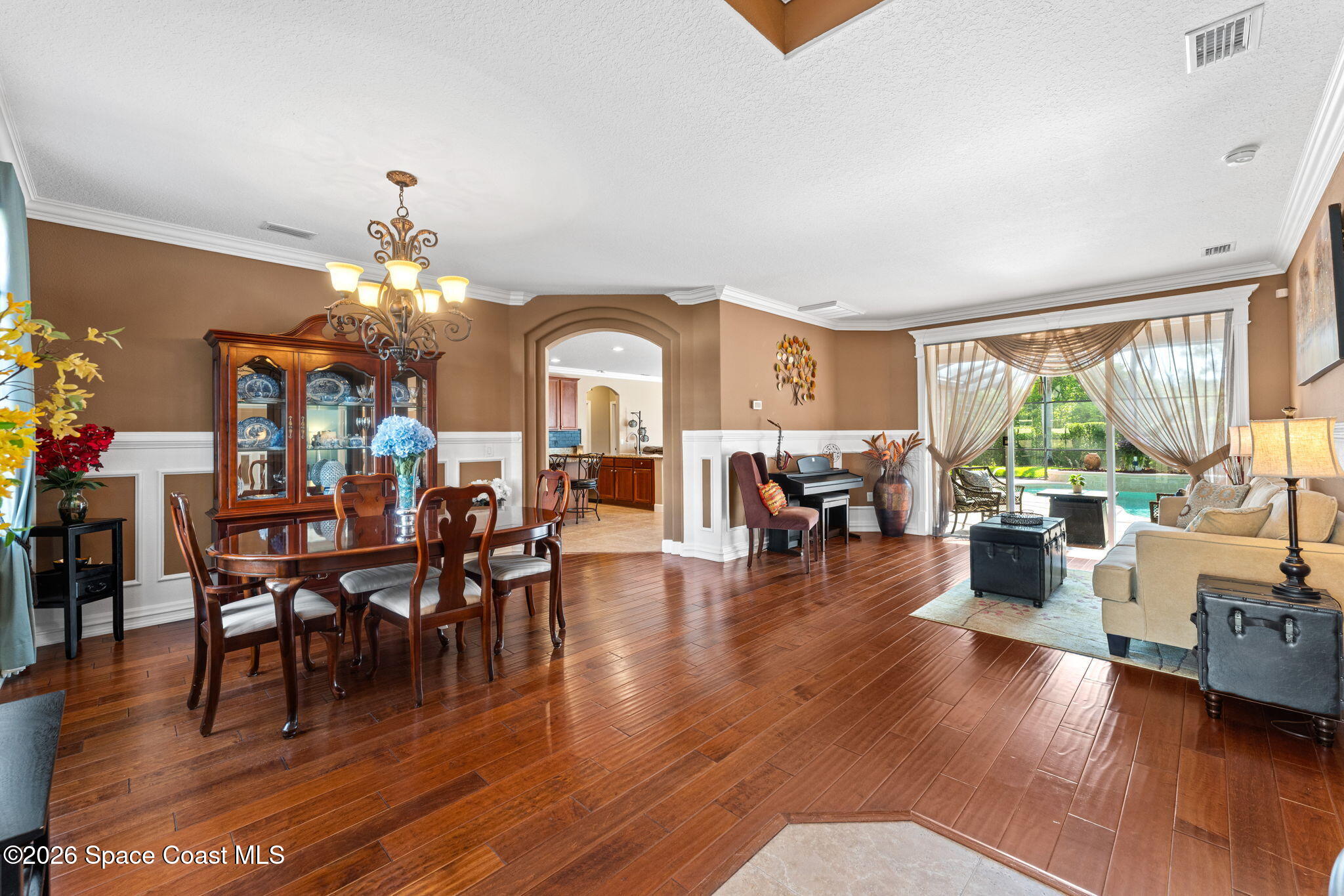 1747 Croghan Drive