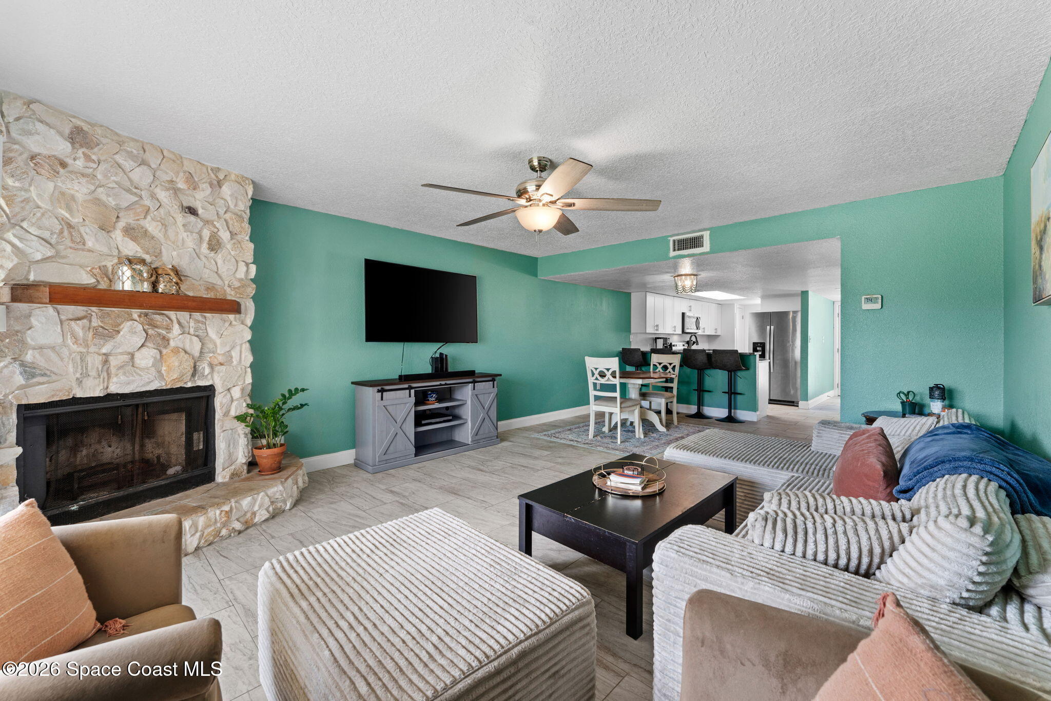 402 N 1st Street 10