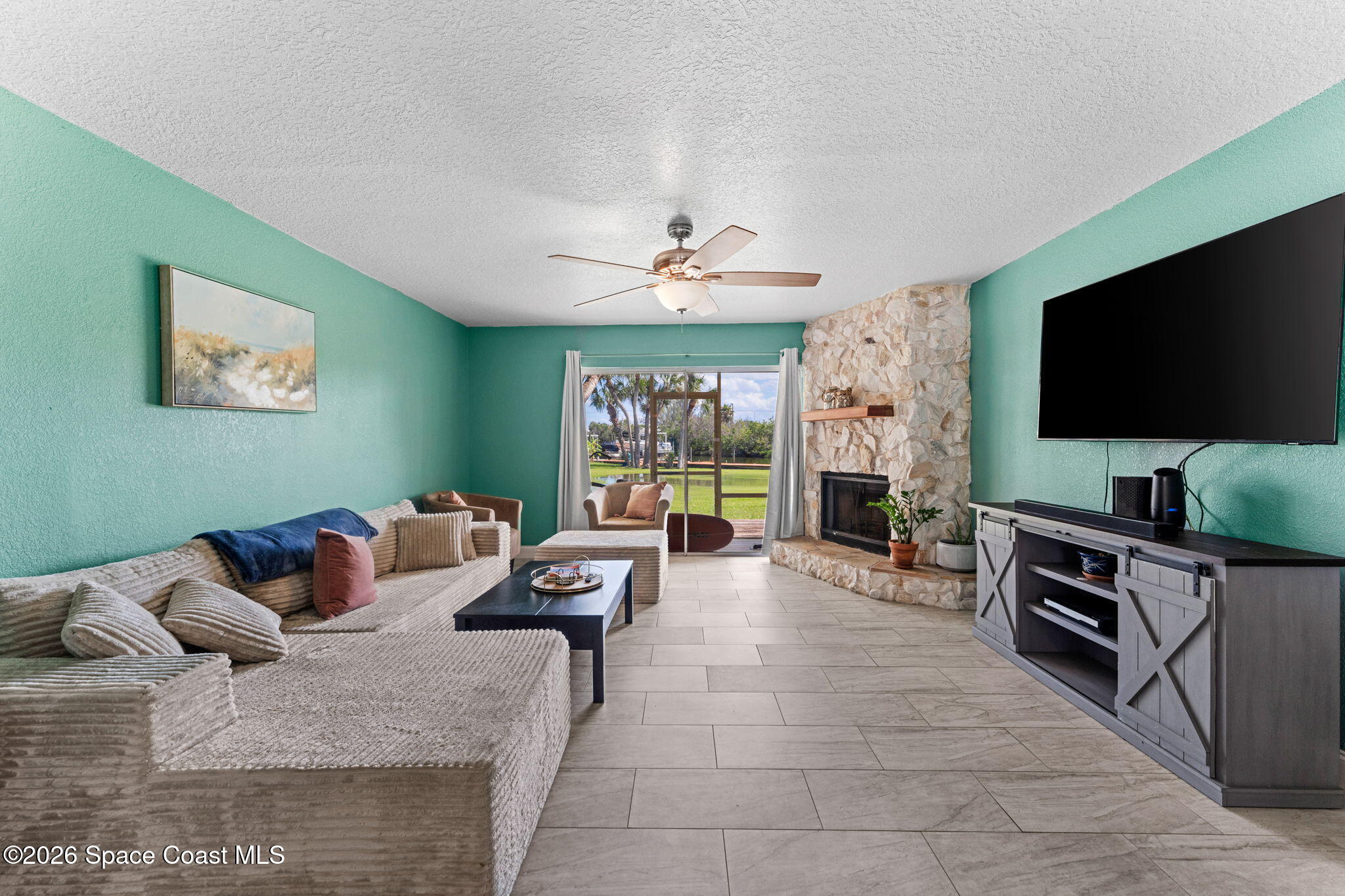 402 N 1st Street 10
