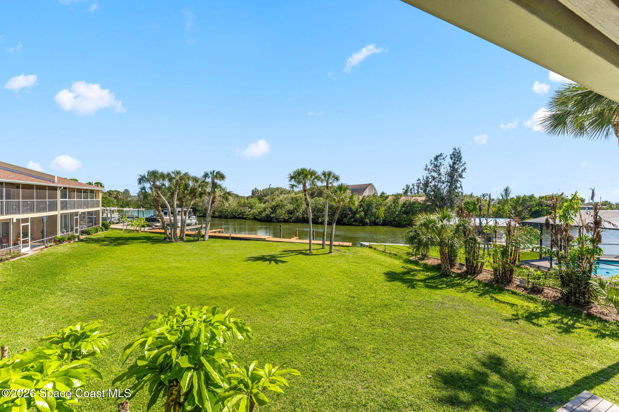 402 N 1st Street 10