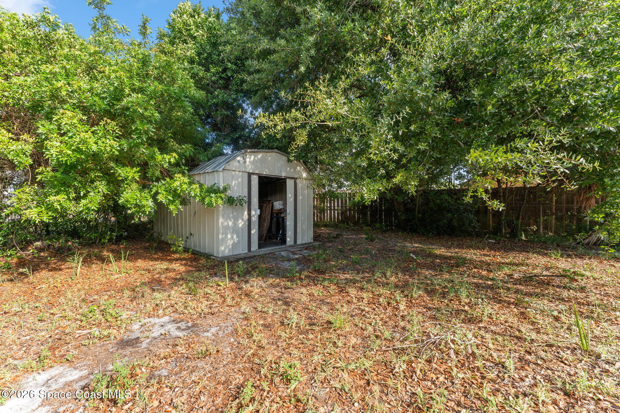 1042 Azalea Lane