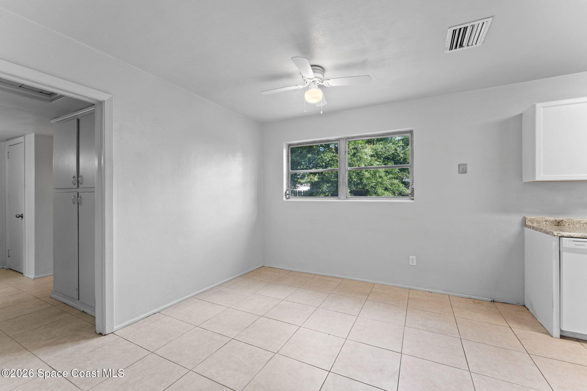 1042 Azalea Lane
