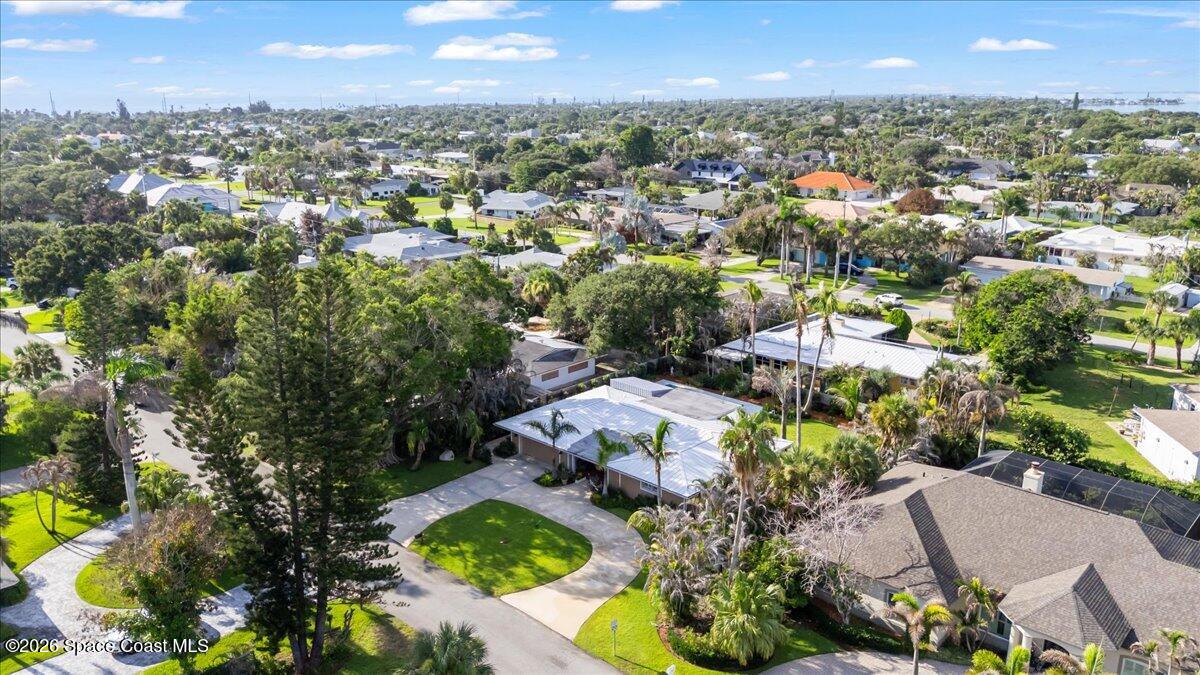 333 Cocoa Avenue
