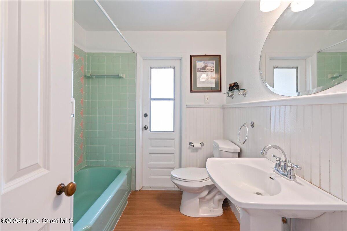 333 Cocoa Avenue
