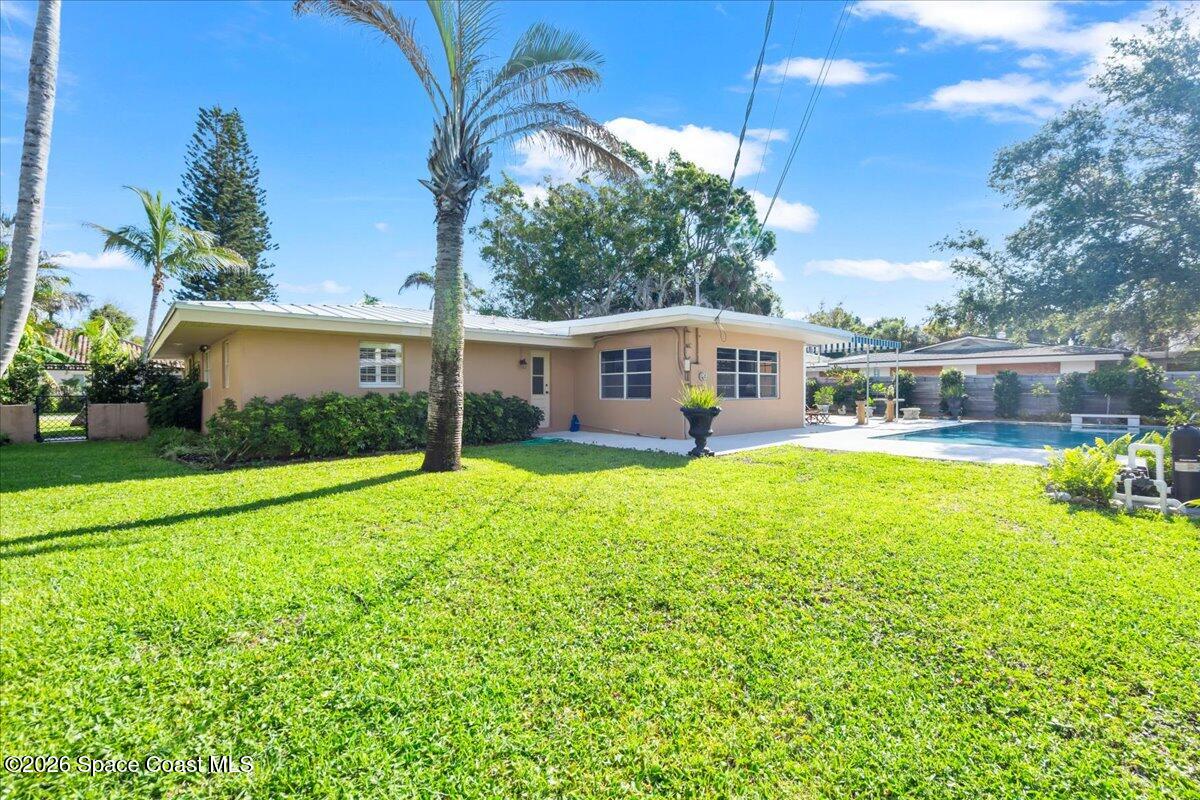 333 Cocoa Avenue