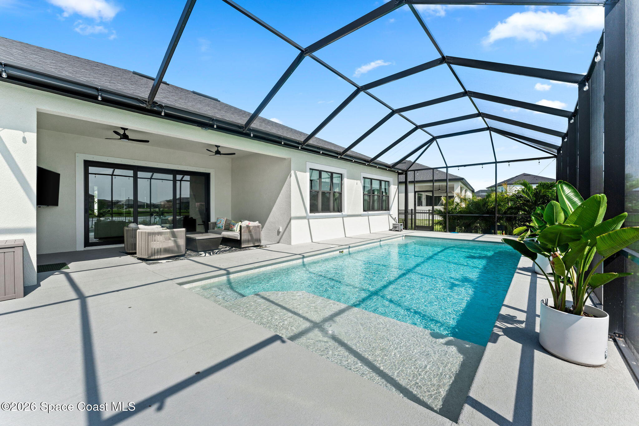 2724 Pelagornis Drive