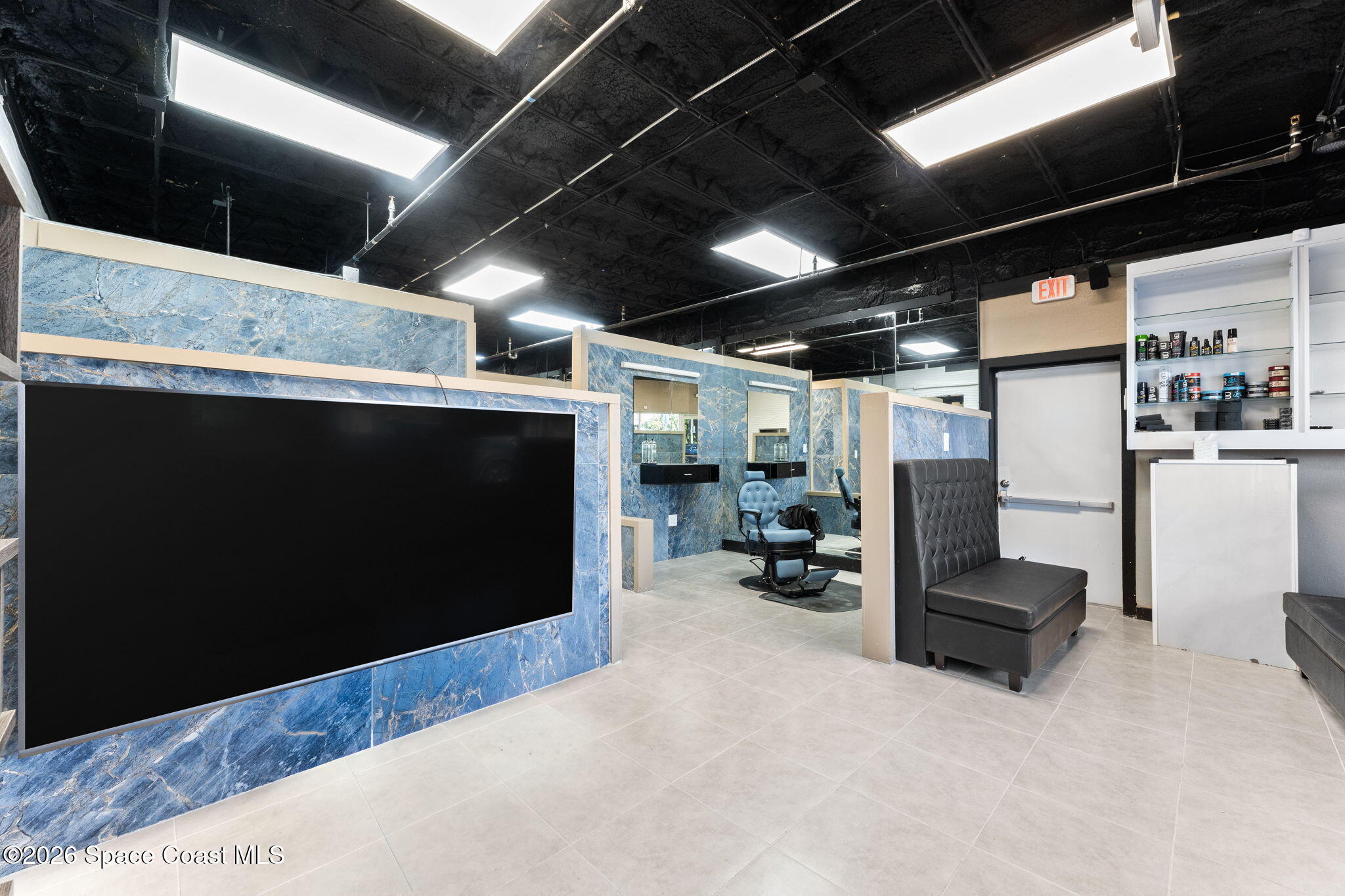 41 N Orlando Avenue 1