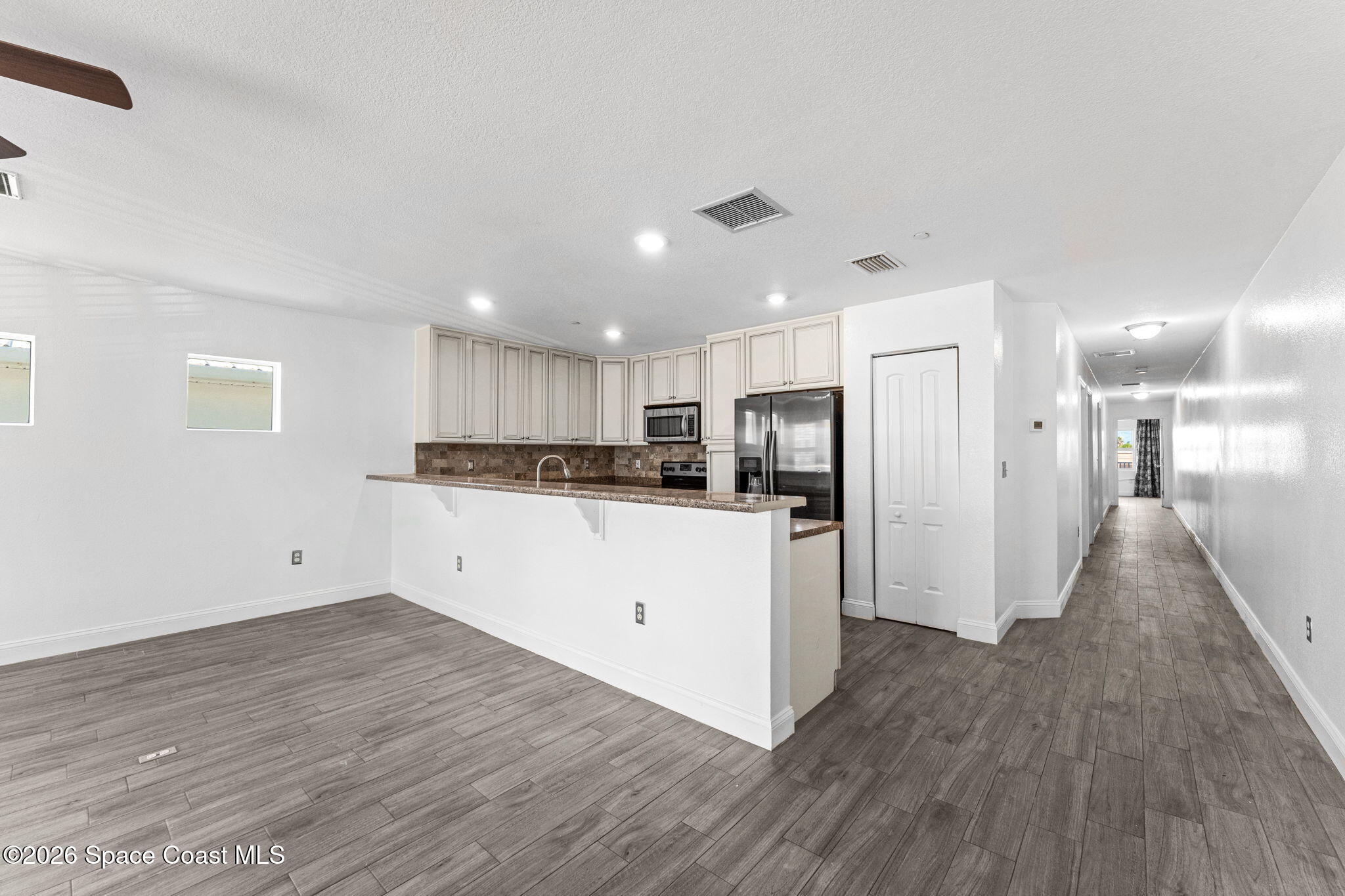 41 N Orlando Avenue 1