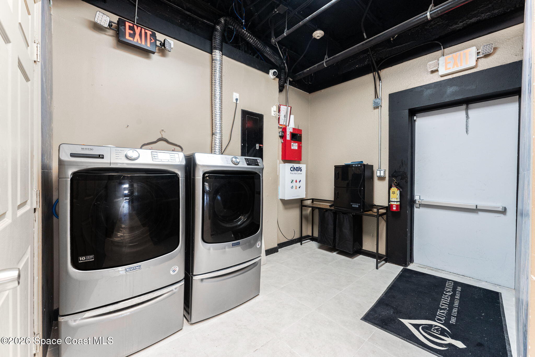 41 N Orlando Avenue 1