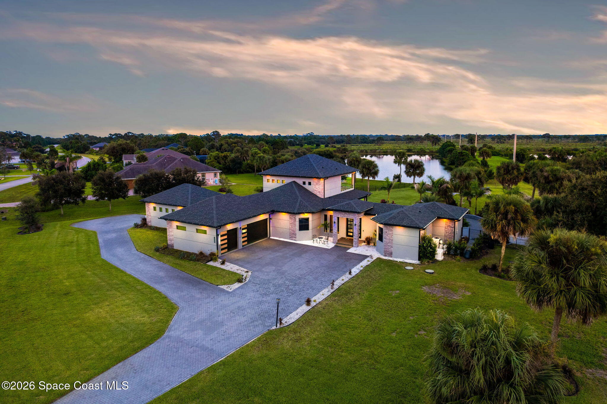 2453 Westhorpe Drive