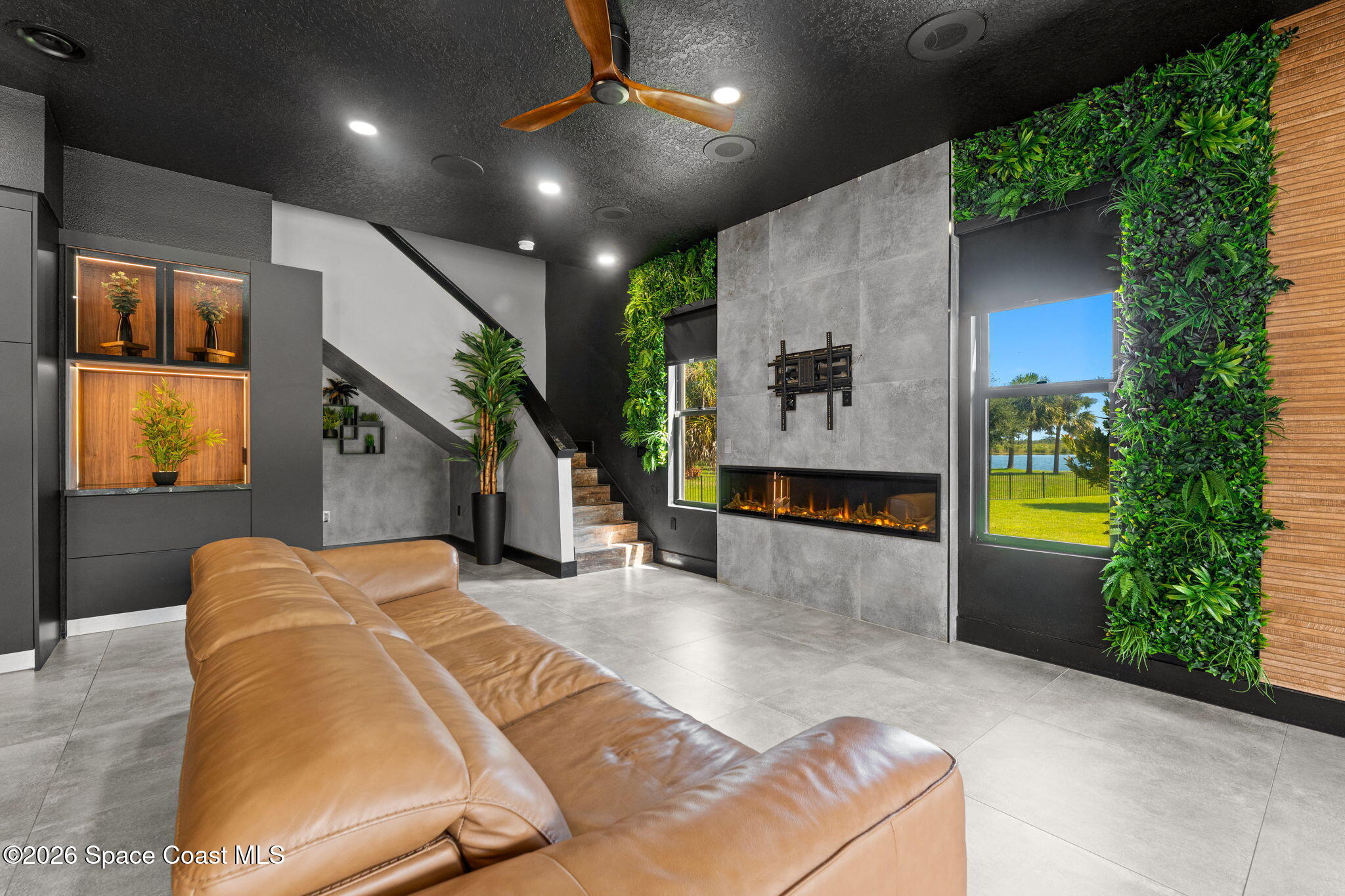2453 Westhorpe Drive
