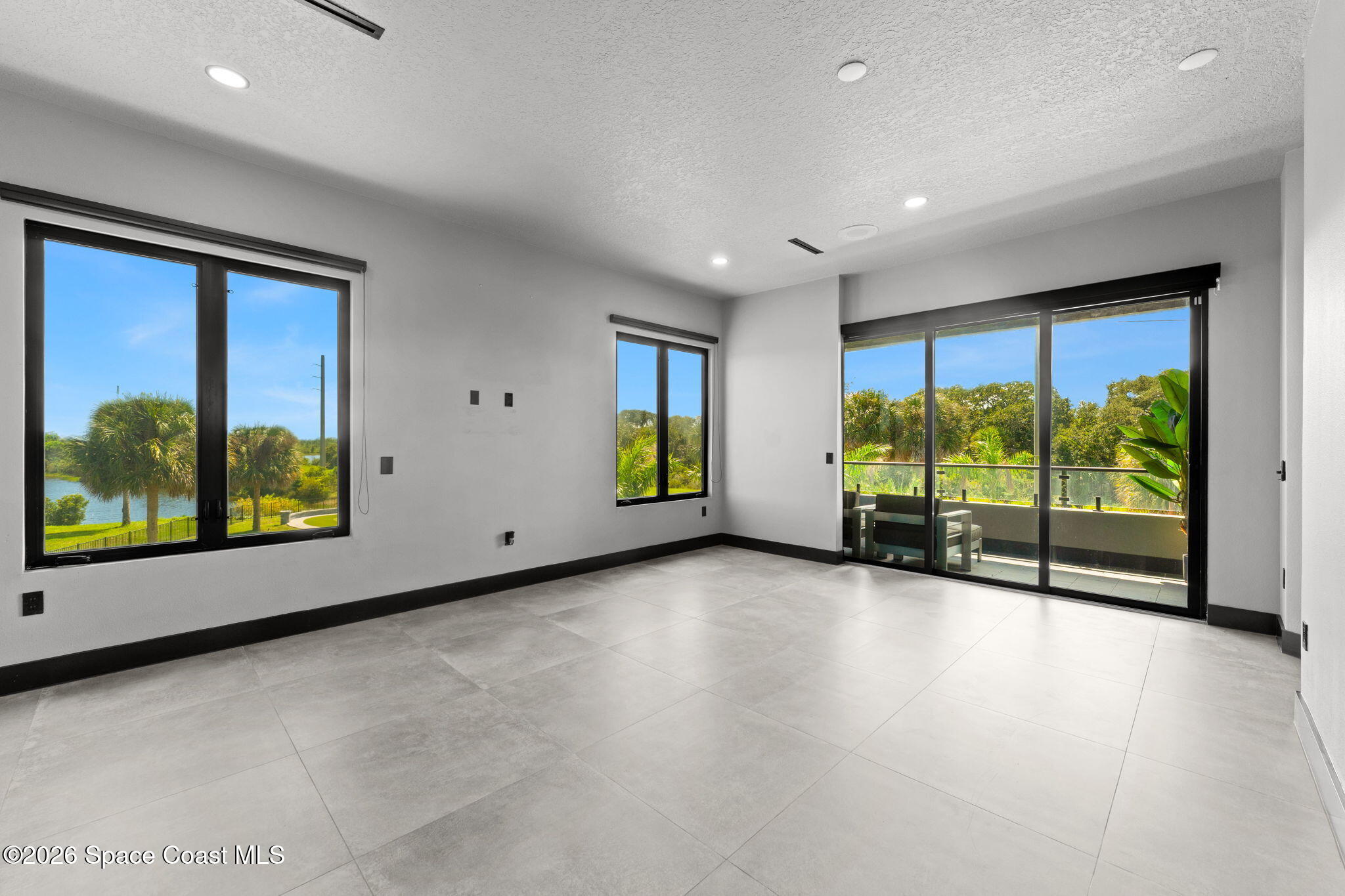 2453 Westhorpe Drive