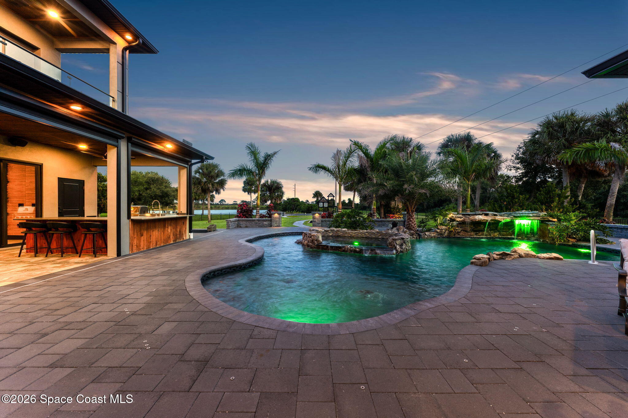 2453 Westhorpe Drive