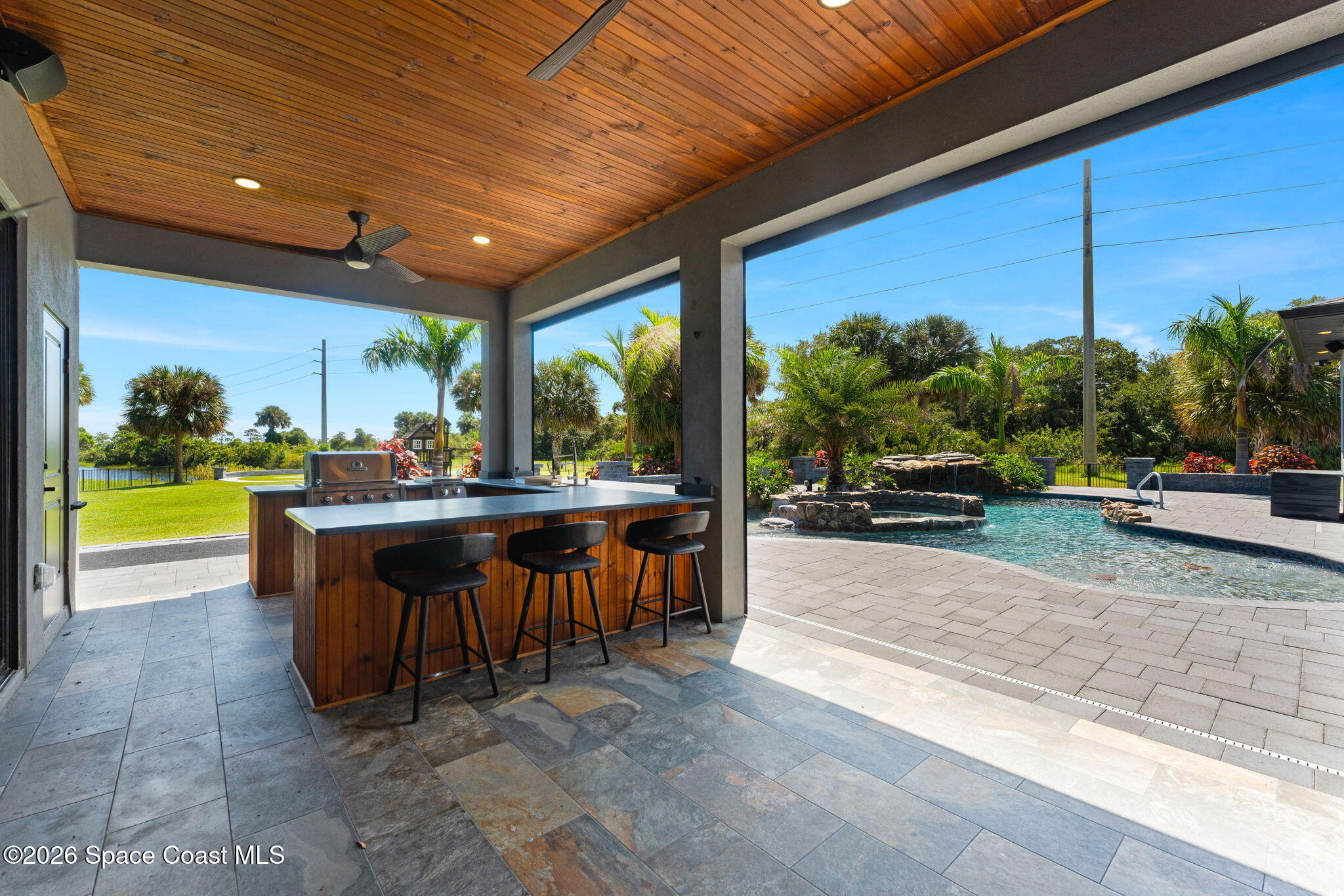 2453 Westhorpe Drive