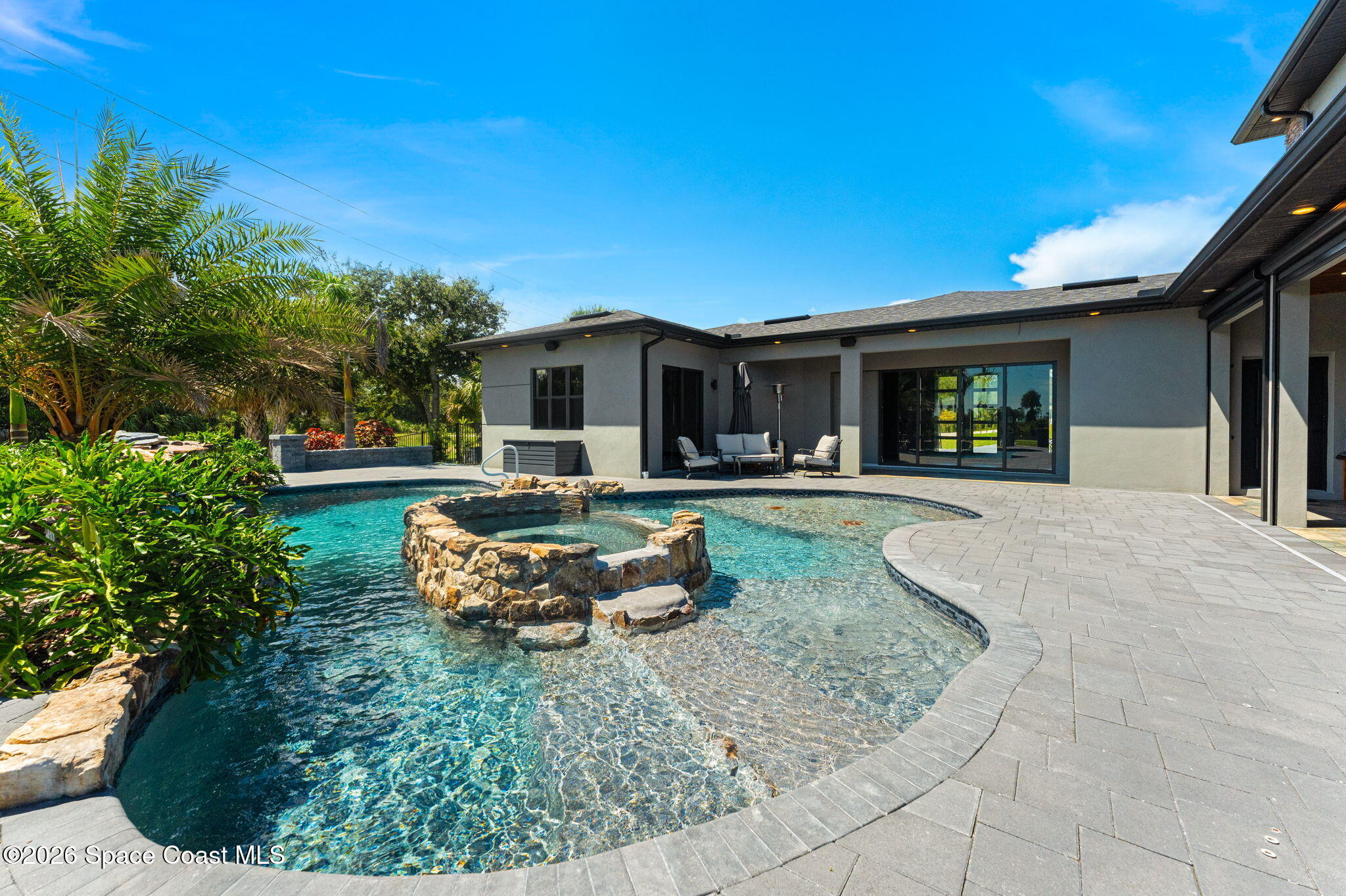 2453 Westhorpe Drive
