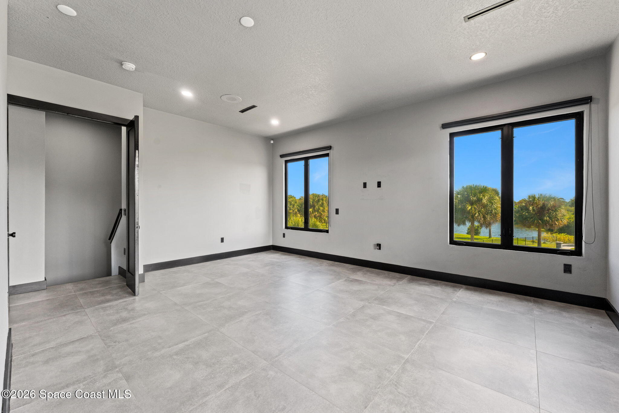 2453 Westhorpe Drive