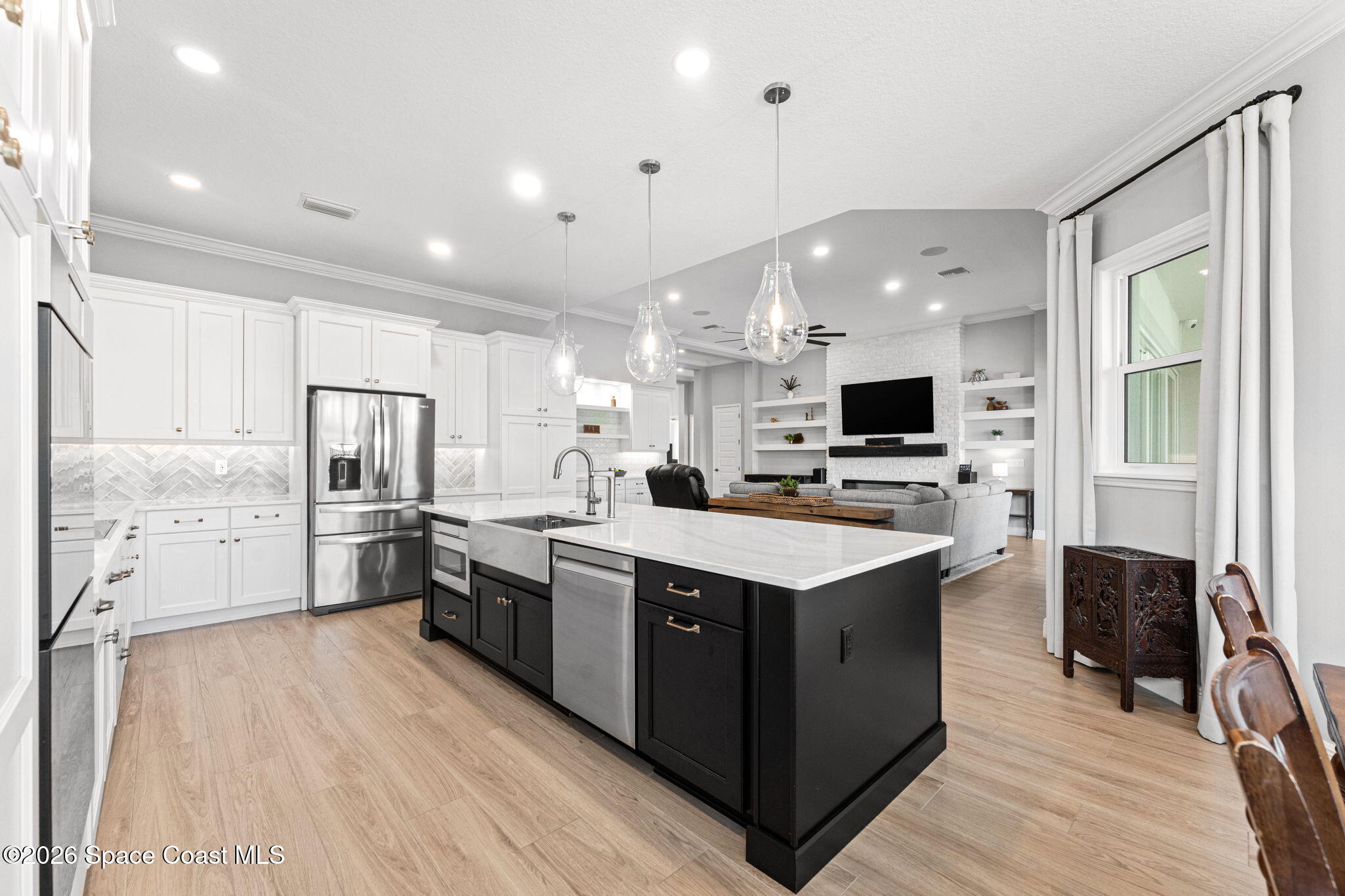 8659 Tarpan Court